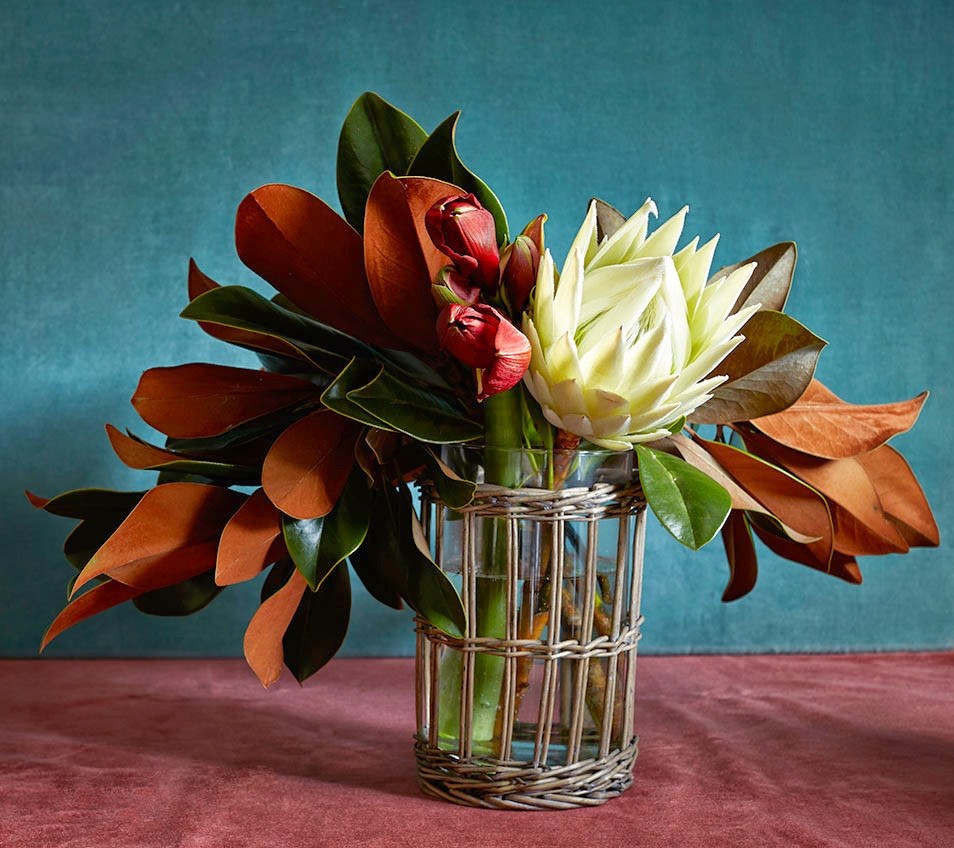 16 Spectacular Amaryllis Bulb Vase 2024 free download amaryllis bulb vase of durham council of garden clubs 2014 within leaves echo the bouquet depicted in meredith framptons 1928 painting marguerite kelsey glass vase in rattan cage from 10 jam