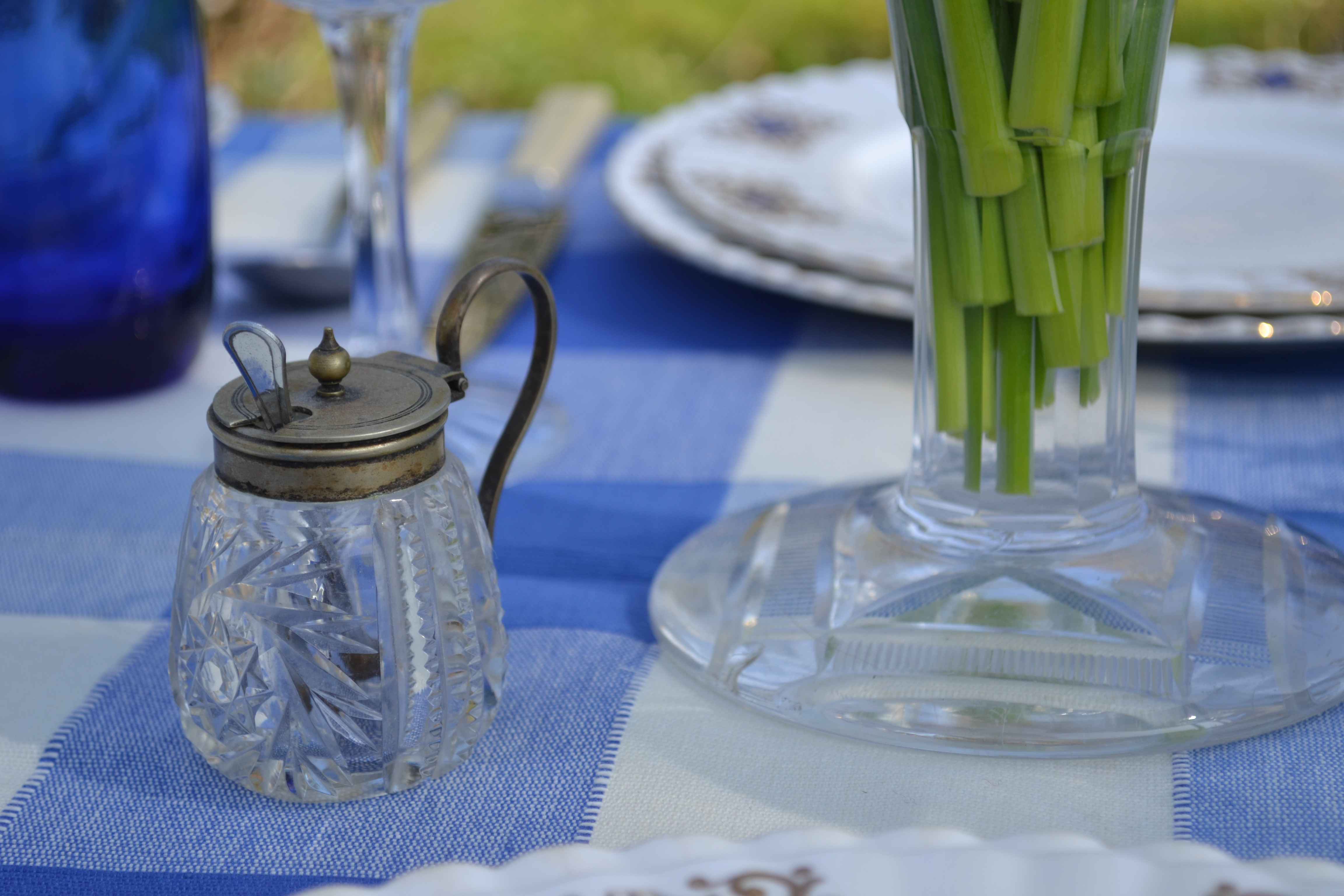 10 Wonderful Antique Bristol Blue Glass Vase 2024 free download antique bristol blue glass vase of alfresco in the vintage crockery is royal doulton and the cutlery is a mixture of new finds and vintage harrods knives