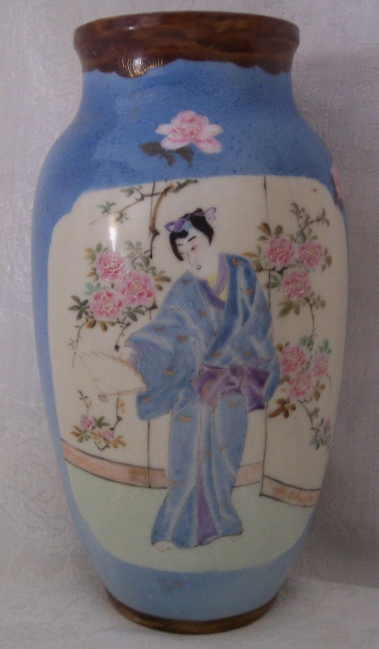 19 Perfect Antique Vases Hand Painted 2024 free download antique vases hand painted of antique or vintage famille rose porcelain vase geisha on one side inside antique or vintage famille rose porcelain vase geisha on one side and cranes or some ty