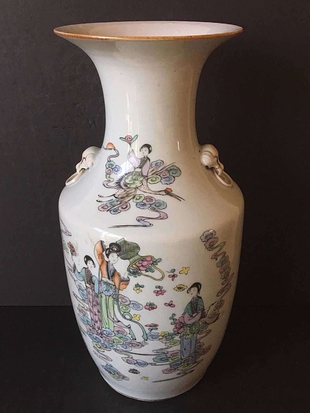 19 Perfect Antique Vases Hand Painted 2024 free download antique vases hand painted of large urn vase photos antiques gifts chinese antique 19th century for large urn vase photos antiques gifts chinese antique 19th century large porcelain famille 