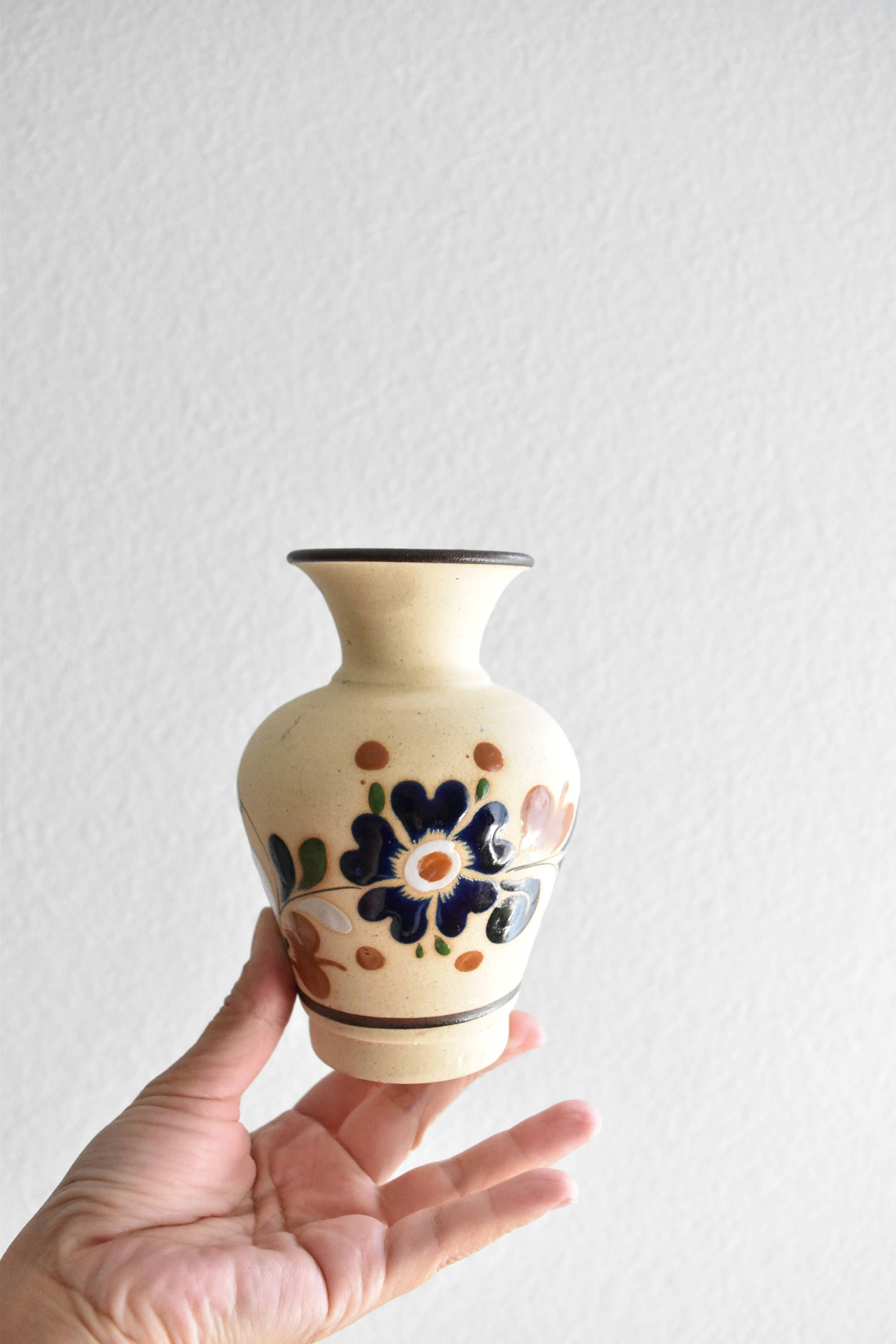 19 Perfect Antique Vases Hand Painted 2024 free download antique vases hand painted of vintage hand painted mexican pottery vessel vase water jug inside vintage hand painted mexican pottery vessel vase water jug bird