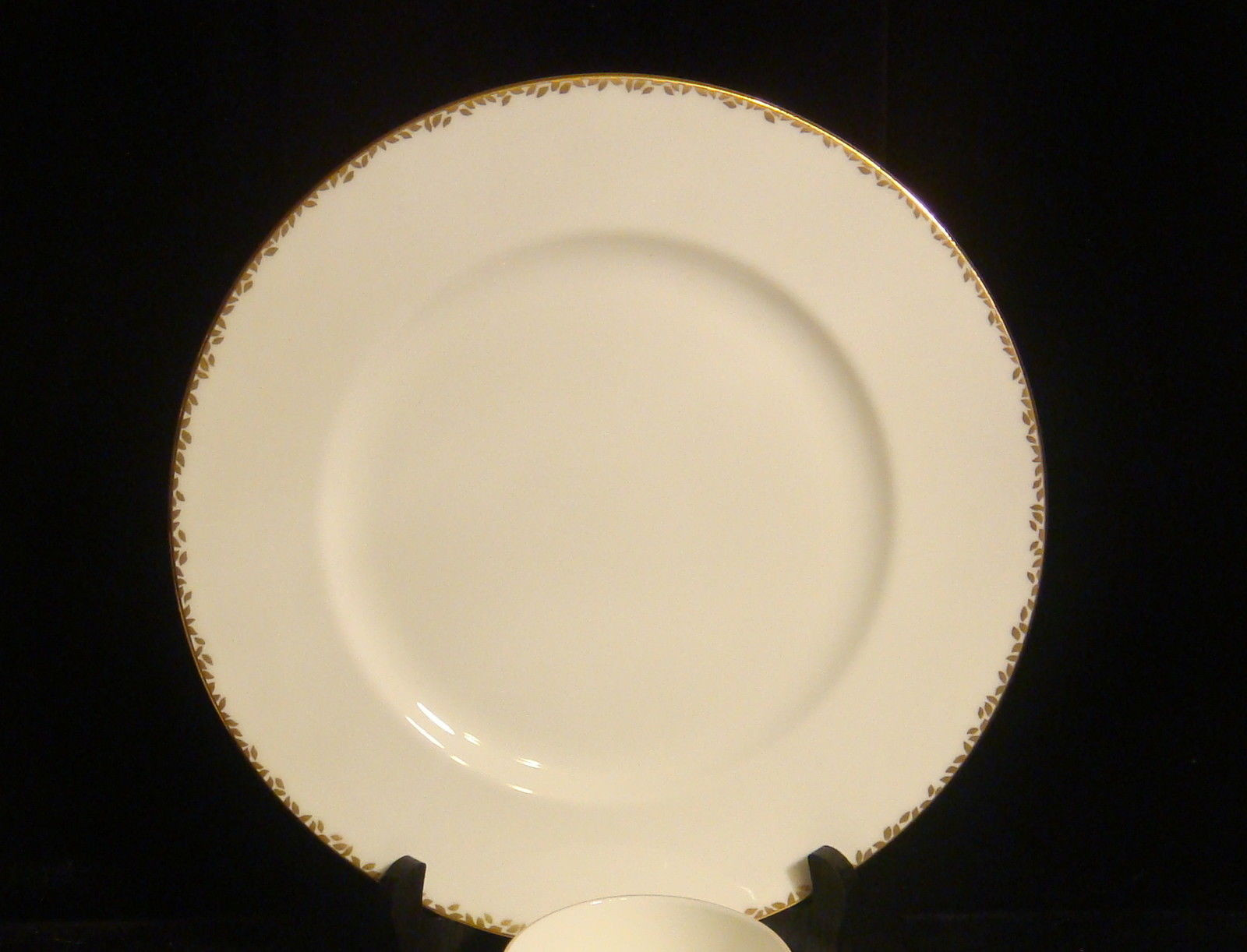 18 Lovely Antique Wedgwood Vase 2024 free download antique wedgwood vase of vera wang wedgwood china gilded leaf dinner plate 17 47 throughout 1 of 2only 1 available