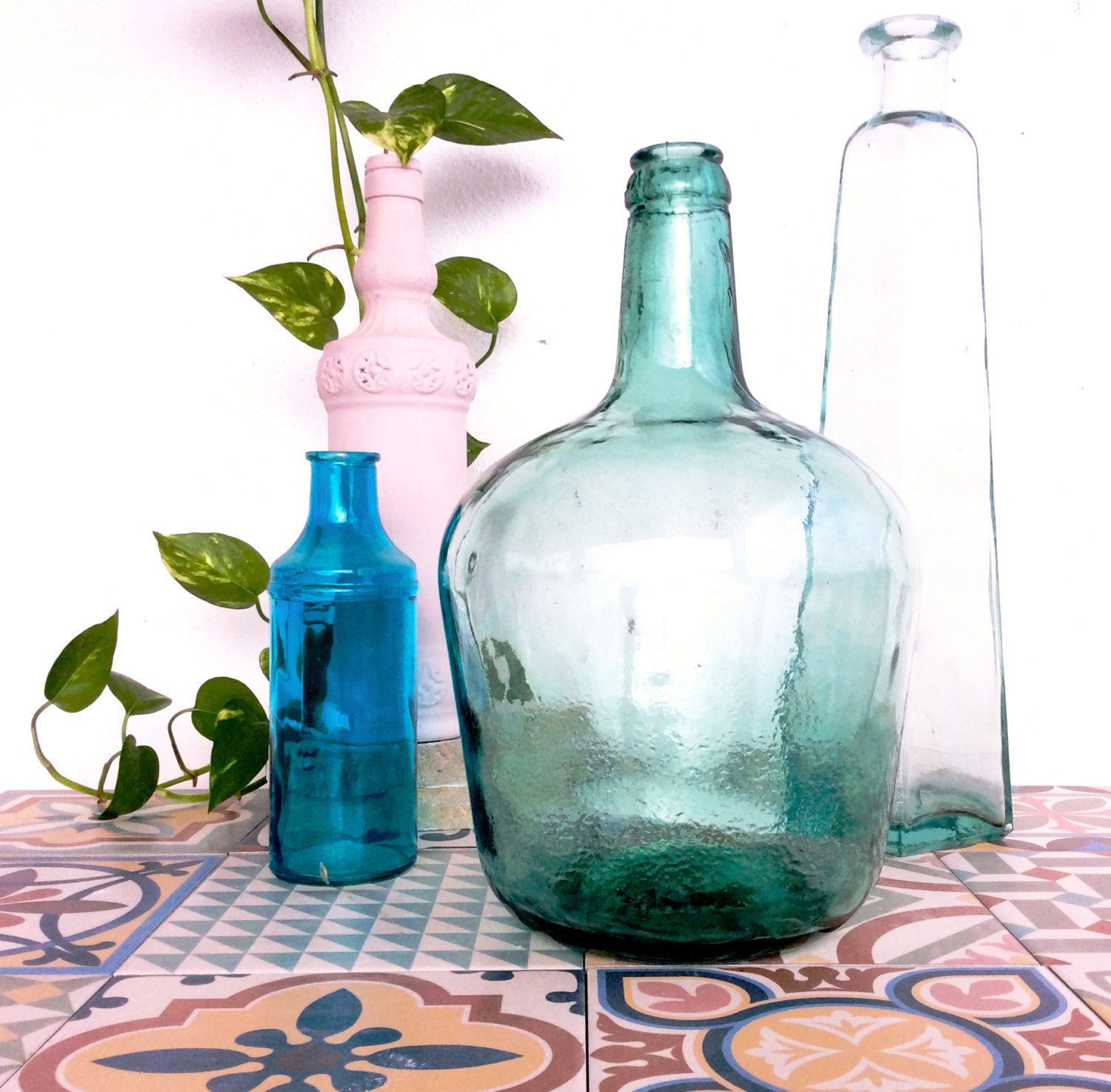 19 Stylish assorted Glass Bottles and Vases 2024 free download assorted glass bottles and vases of 35 antique green glass vases the weekly world with vintage viresa demijohn green glass bottle from spain by noaparis