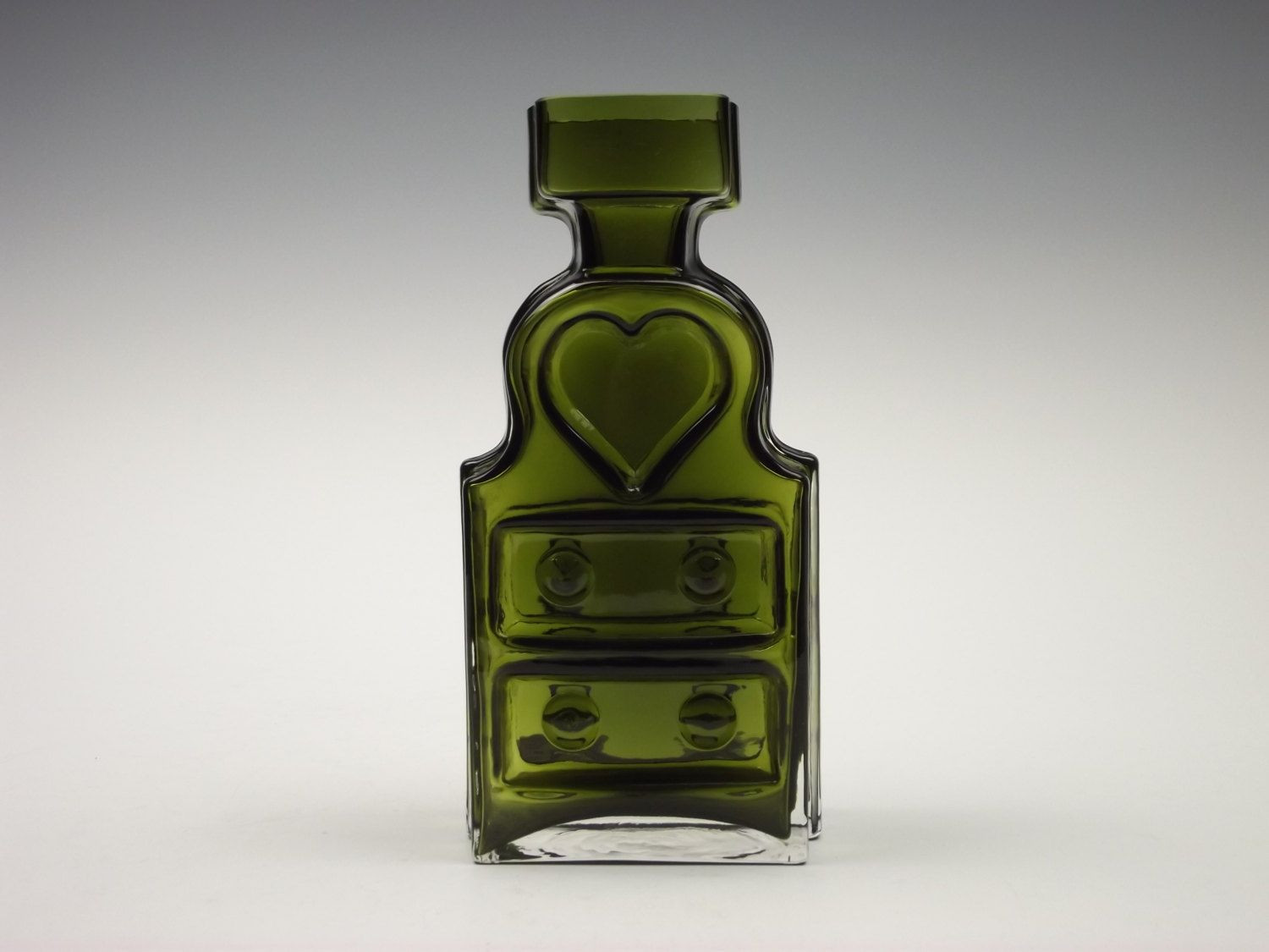 19 Fantastic Blenko Green Glass Vase 2024 free download blenko green glass vase of riihimaki kaappikello pirtti olive green glass vase by hel pertaining to riihimaki piironki olive green glass vase by helena tynell a125 00 via