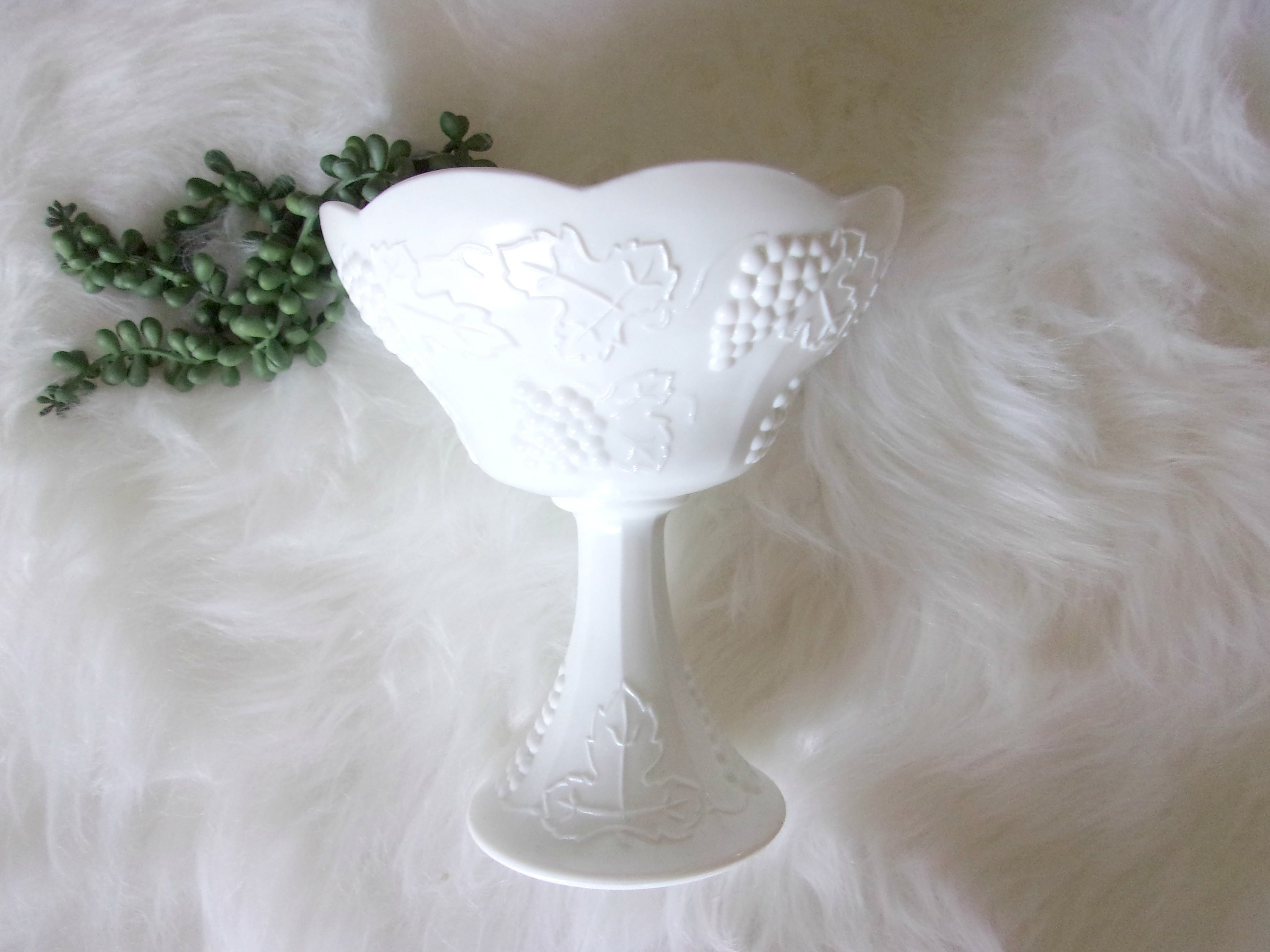 17 Recommended Brody Co Glass Vase 2024 free download brody co glass vase of milk glass pedestal compote vintage milk glass planter etsy with dc29fc294c28ezoom