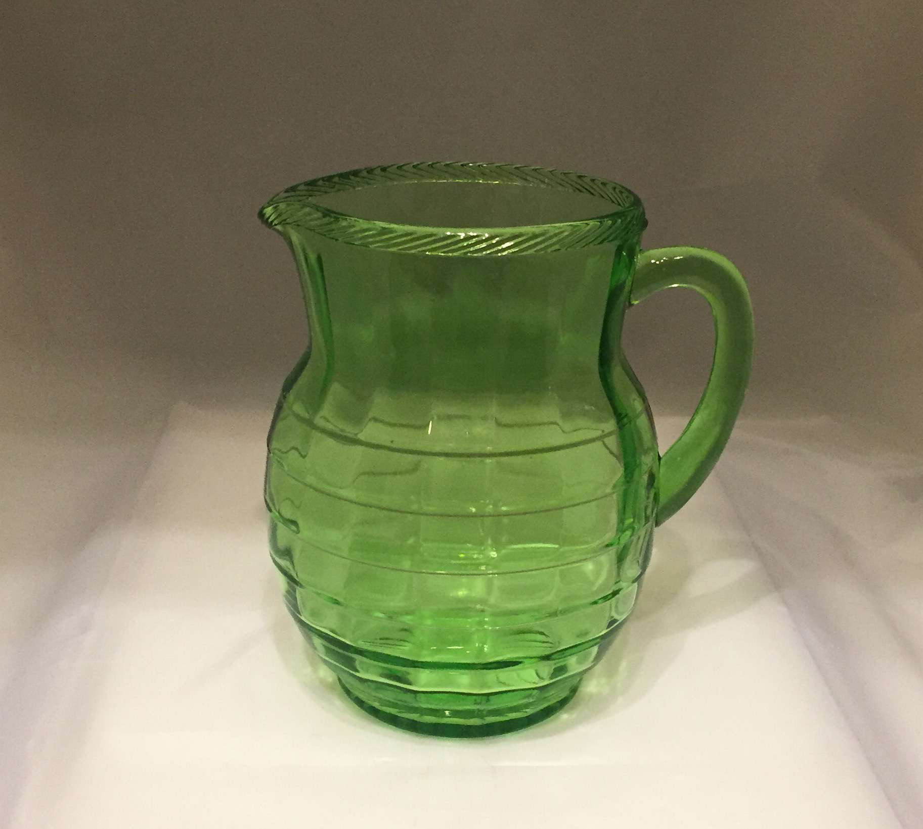 16 Stylish Bubble Bowl Glass Vase 2024 free download bubble bowl glass vase of depression glass price guide and pattern identification in blockpitcher 5786c8e35f9b5831b54ecdb1