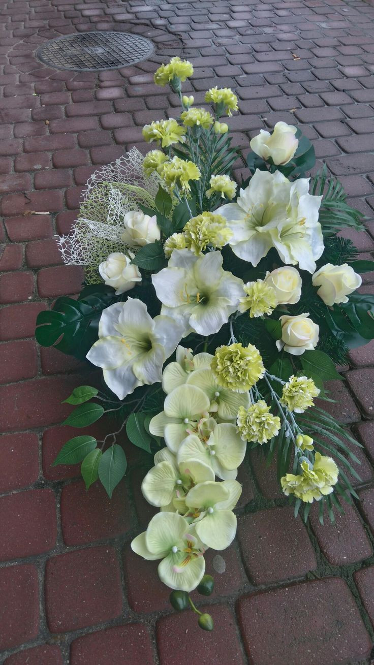 18 Elegant Cemetery Vase Liners 2024 free download cemetery vase liners of 1345 best kwiaty images on pinterest flower arrangements marriage for funeral flowers floral arrangements ikebana floral design wreaths cemetery christmas flower arra