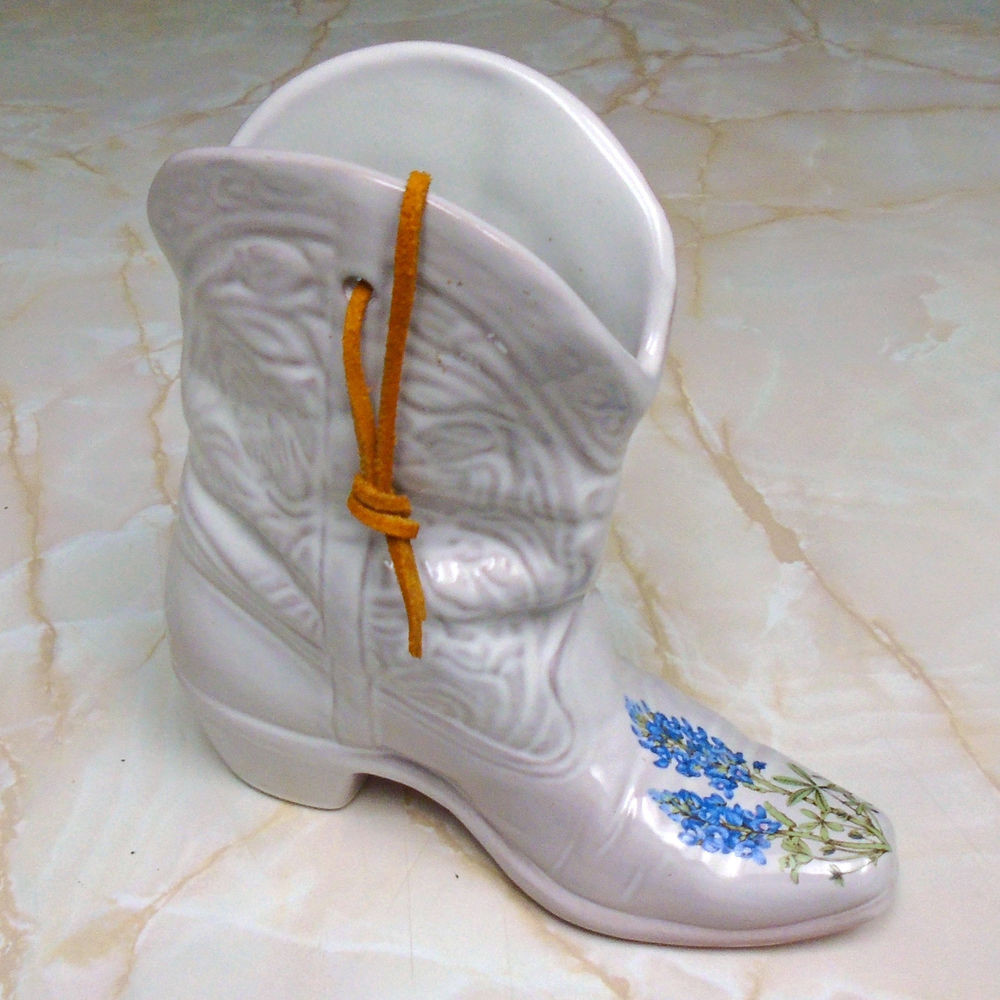 25 Spectacular Ceramic Cowboy Boot Vase 2024 free download ceramic cowboy boot vase of frankoma cowboy boot vase 133 in white with texas bluebells ebay in s l1000