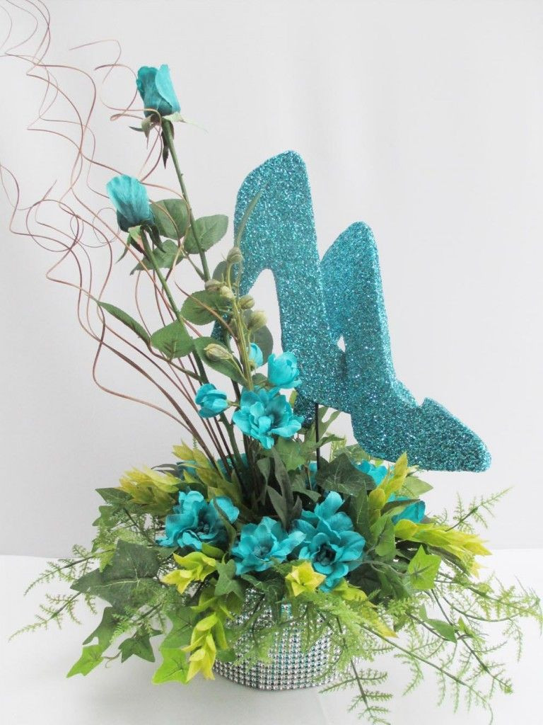 23 Cute Ceramic High Heel Bud Vase 2024 free download ceramic high heel bud vase of high heeled shoes centerpiece variedad y bellezas que me gusta regarding this pair of tiffany blue high heeled shoes make the focal point of this beautiful tabl