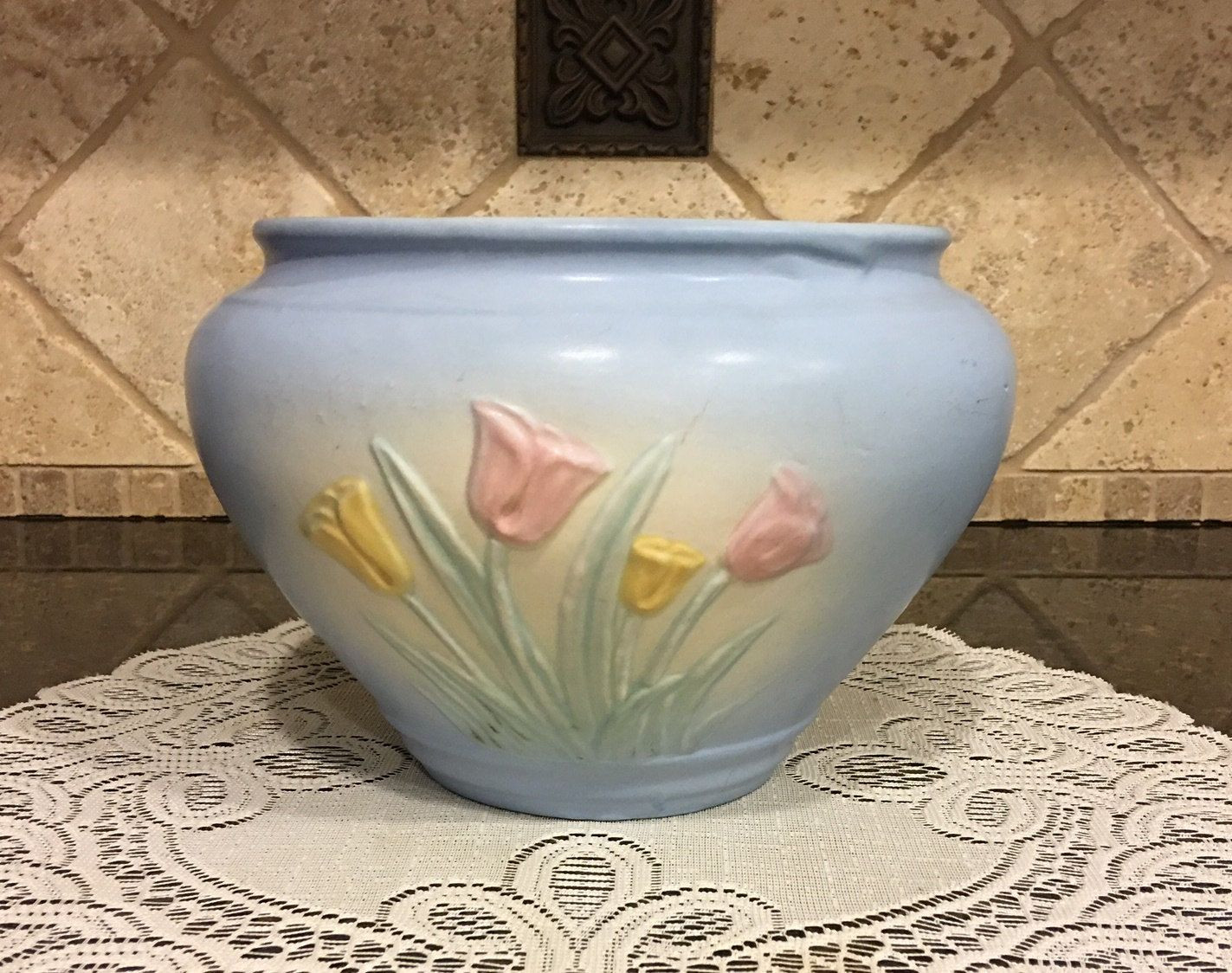 10 Stunning Ceramic Urns and Vases 2024 free download ceramic urns and vases of vintage 1940s jardiniere planter tulip hull usa pottery periwinkle with vintage 1940s jardiniere planter tulip hull usa pottery periwinkle blue large by alfsmusican