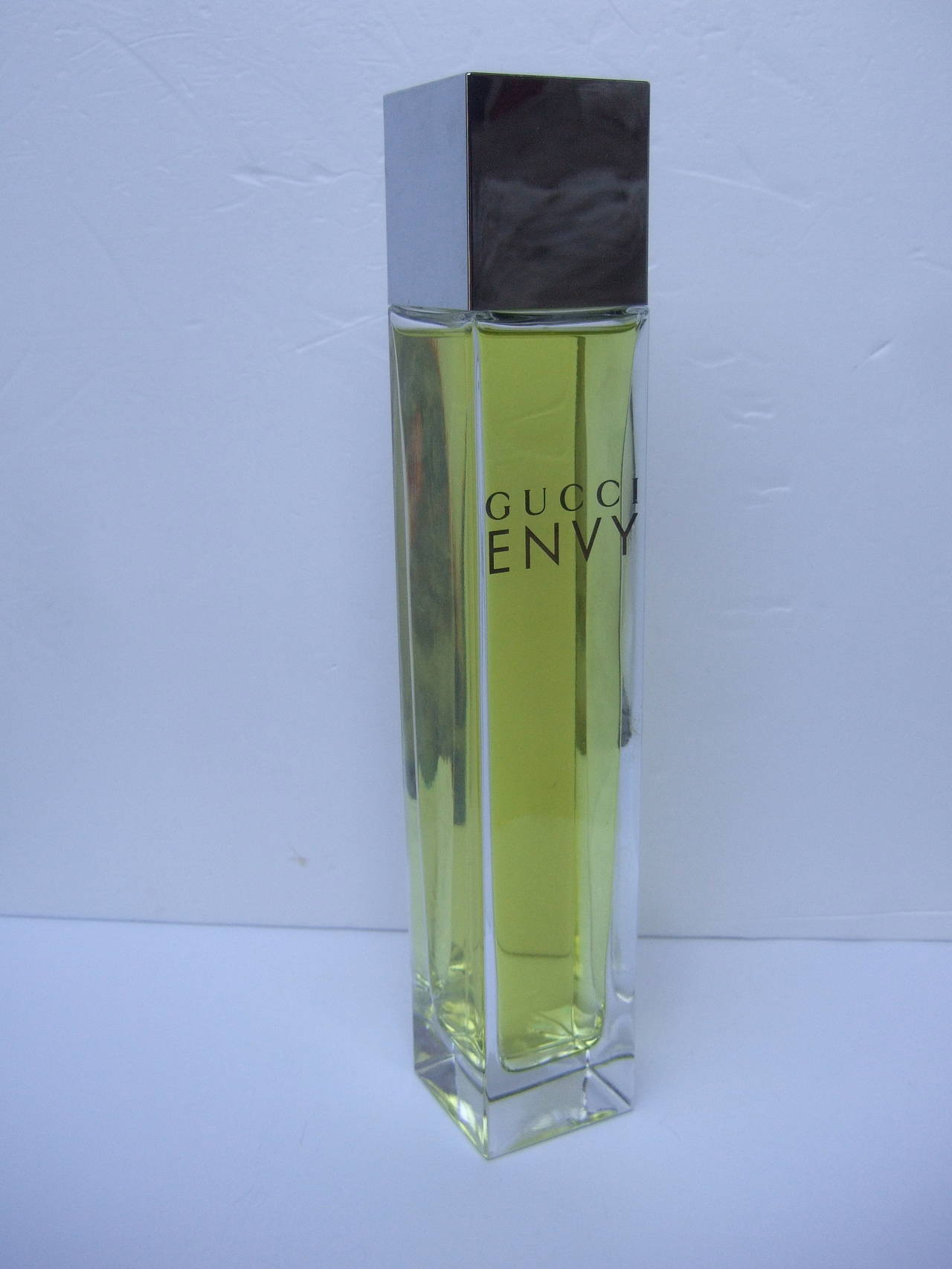 22 attractive Chanel Perfume Bottle Vase 2024 free download chanel perfume bottle vase of gucci sleek large envy factice display bottle at 1stdibs with regard to gucci sleek large envy factice display bottle in excellent condition for sale in santa b