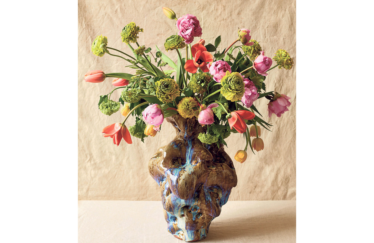 28 Trendy Cheap Ikebana Vases 2024 free download cheap ikebana vases of a de kooning inspired flower arrangement wsj with od bc404 flower gr 20140529122009