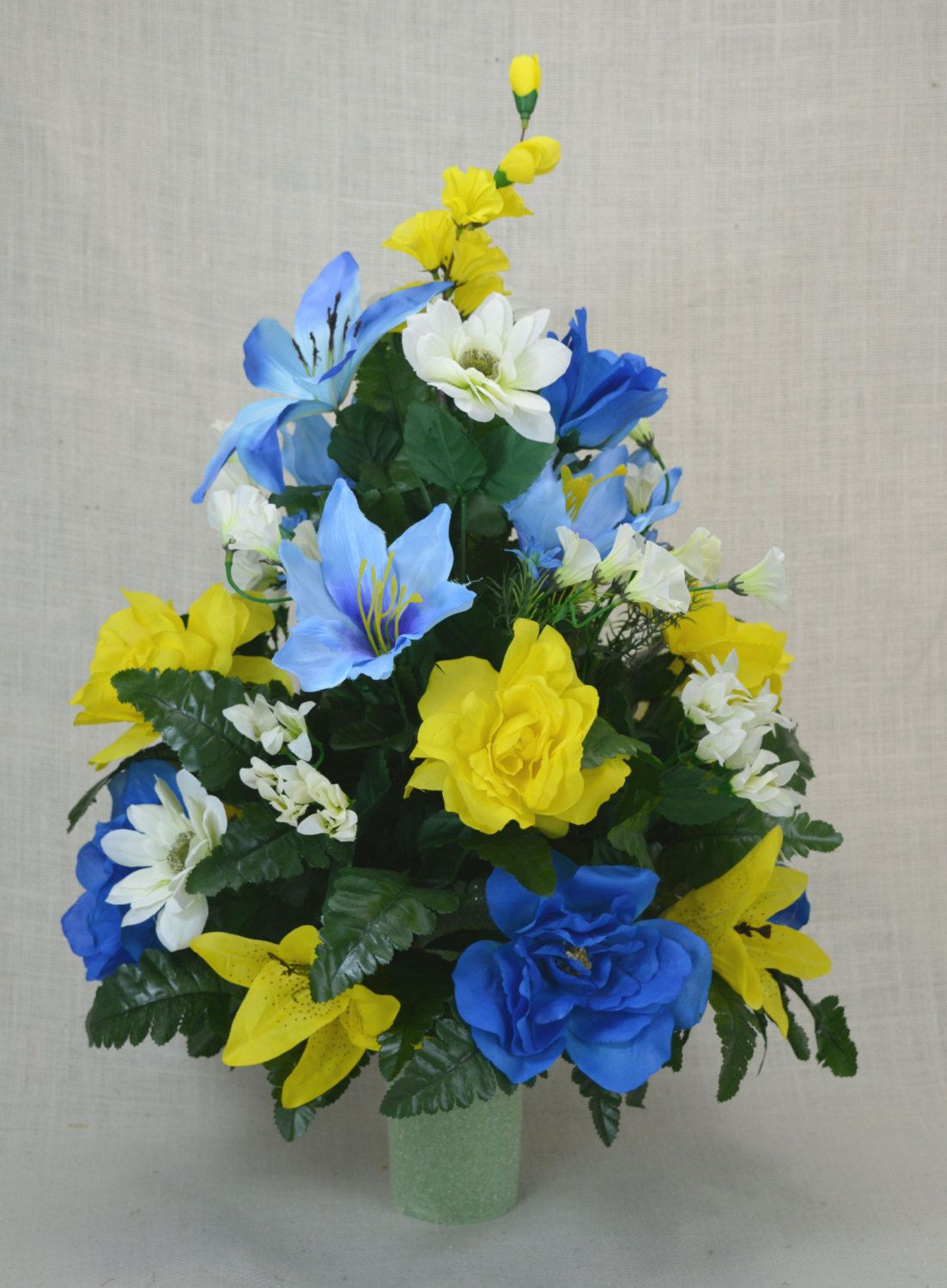 28 Fantastic Cheap Memorial Vases 2024 free download cheap memorial vases of 20 beautiful silk flowers for grave vases bogekompresorturkiye com regarding c0135 spring cemetery arrangement spring cone flower cone arrangement grave