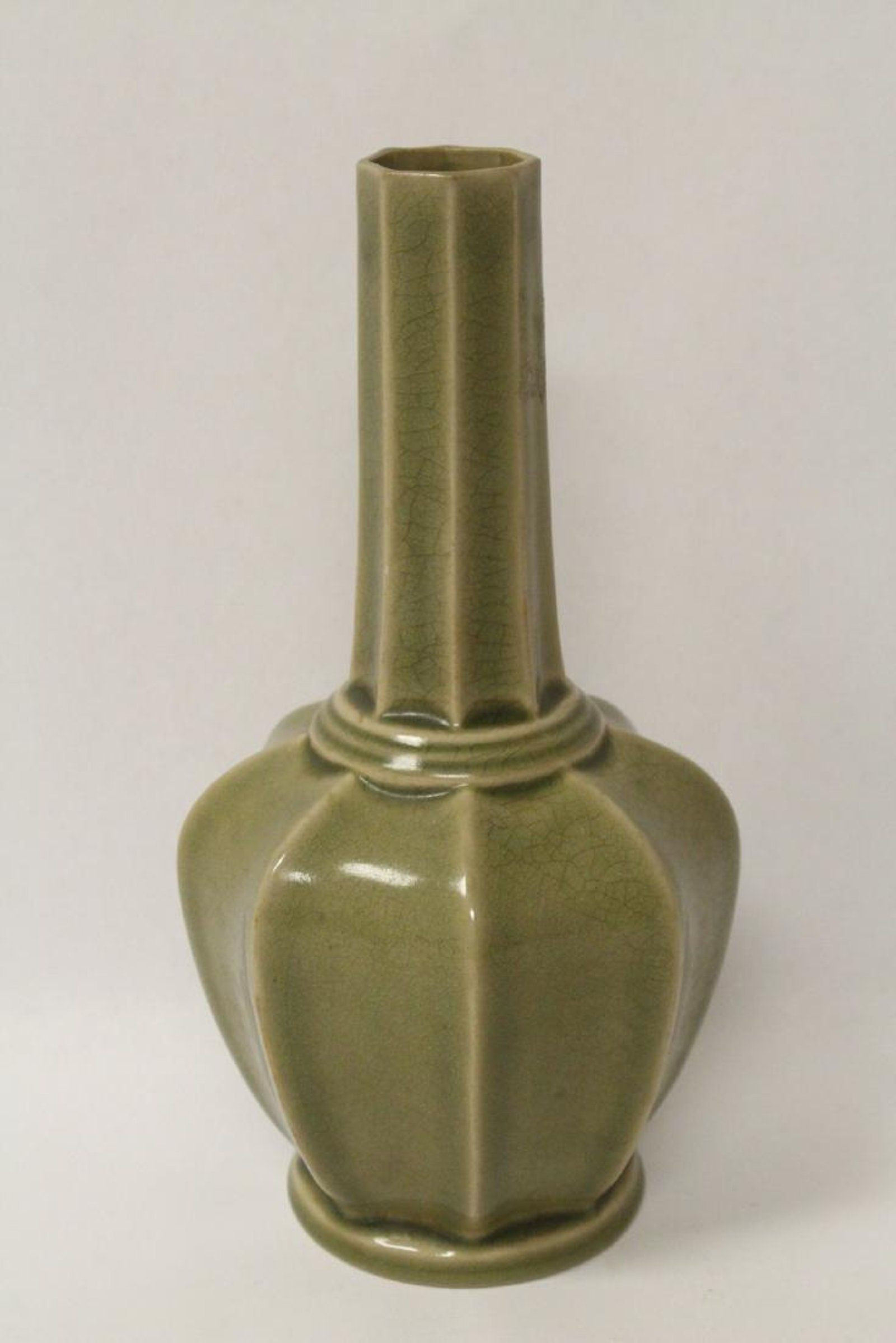 29 Great Chinese Ceramic Vases Antique 2024 free download chinese ceramic vases antique of chinese song style celadon porcelain vase ceramics pinterest in chinese song style celadon porcelain vase