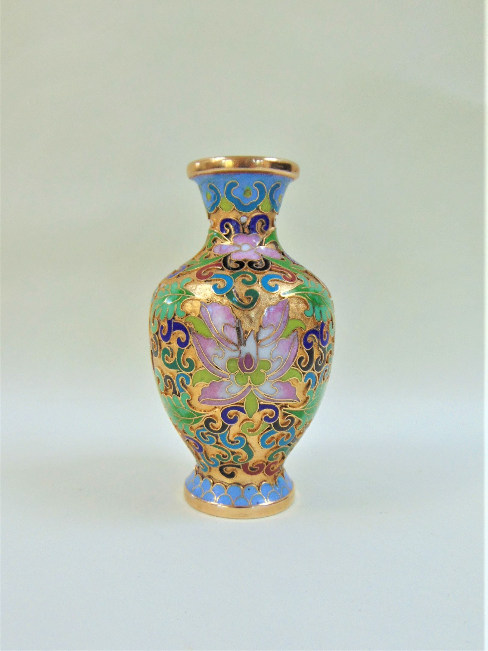 10 Cute Chinese Cloisonne Antique Vases 2024 free download chinese cloisonne antique vases of cloisonne posy vase vintage japanese vibrant floral enamelled etsy intended for dc29fc294c28ezoom