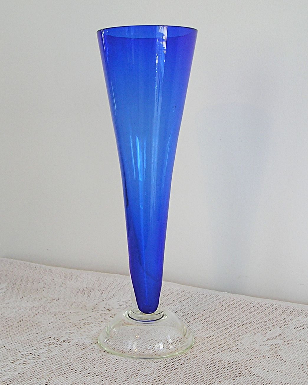 30 Stylish Clear Colored Glass Vases 2024 free download clear colored glass vases of hand blown cobalt blue clear base vase my vintage collections inside cobalt blue