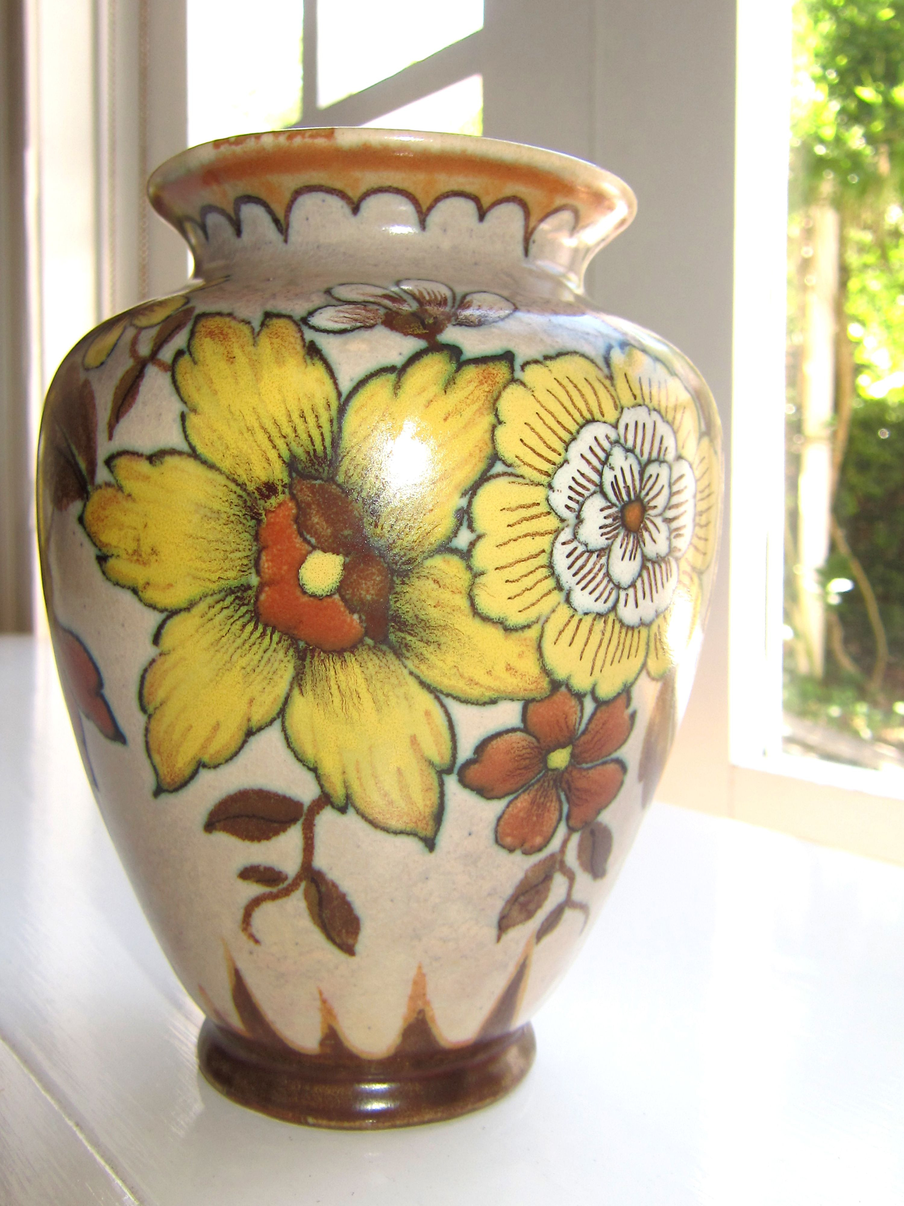 21 Famous Cream Ceramic Vase 2024 free download cream ceramic vase of gouda holland ceramic vase photo eric sierins mums things inside gouda holland ceramic vase photo eric sierins