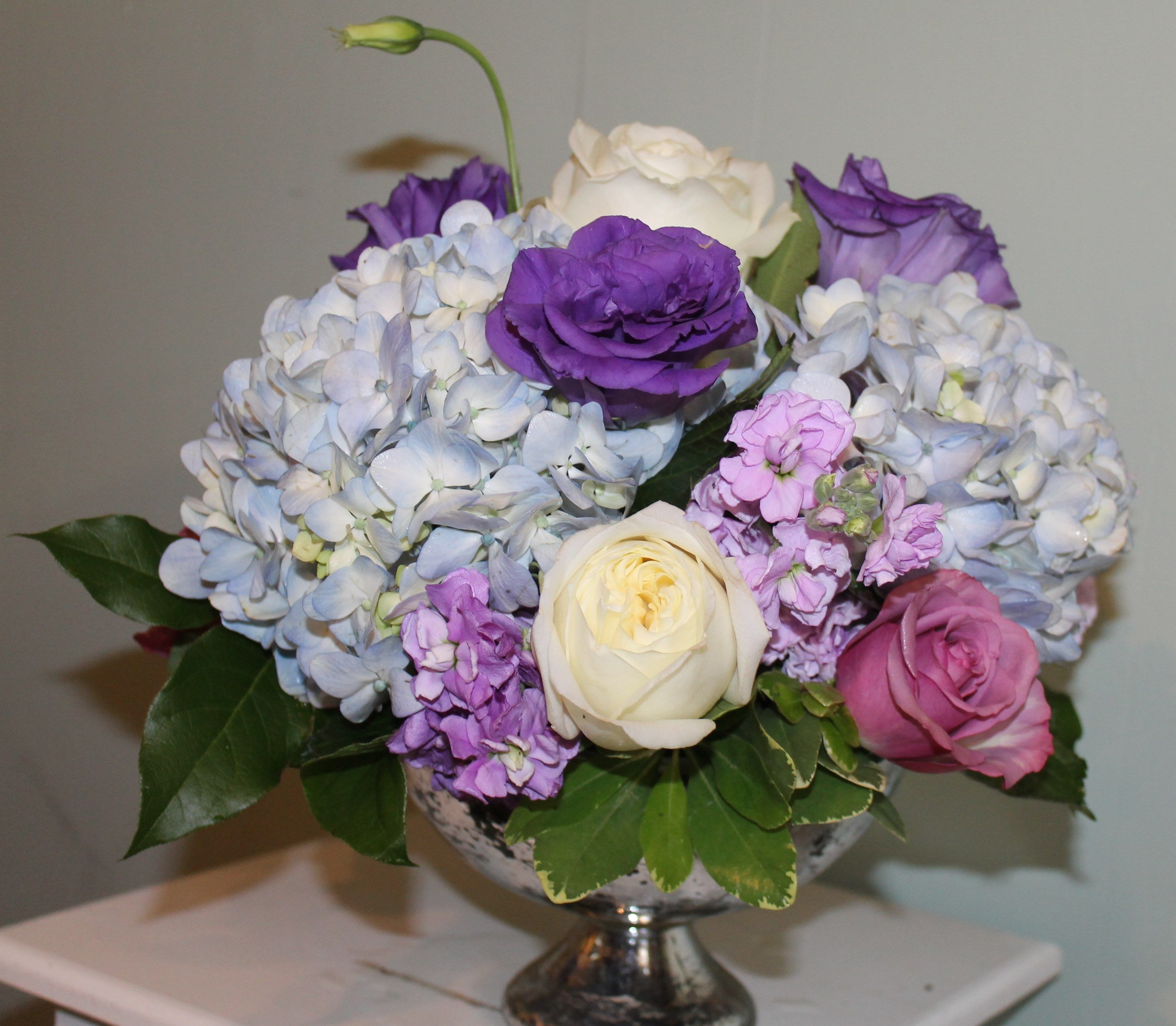 11 Fabulous Dark Purple Vase Fillers 2024 free download dark purple vase fillers of blue hydrangea compliments the dark purple lisianthus lighter for blue hydrangea compliments the dark purple lisianthus lighter lavender stock and cream roses