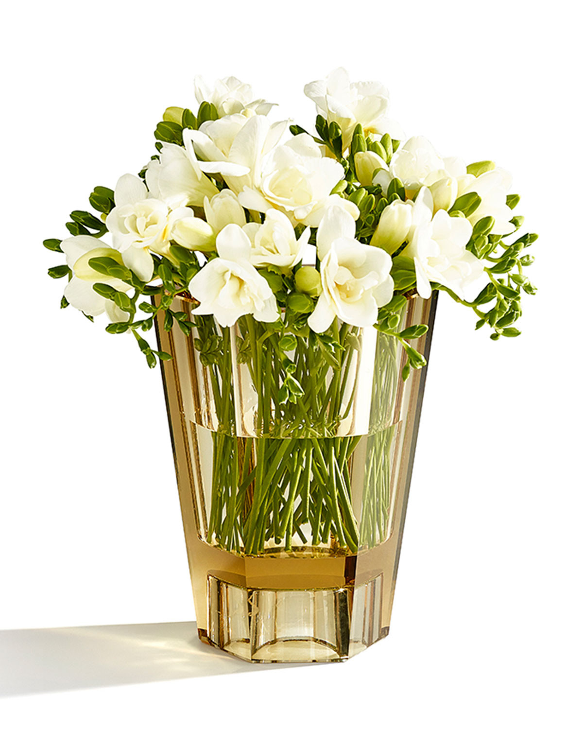 13 Recommended Faux Hydrangea Arrangement In Clear Glass Vase 2024 free download faux hydrangea arrangement in clear glass vase of a clean arrangement of roses and peruvian lilies alstroem pertaining to swarovski large reversible crystal vase topaz