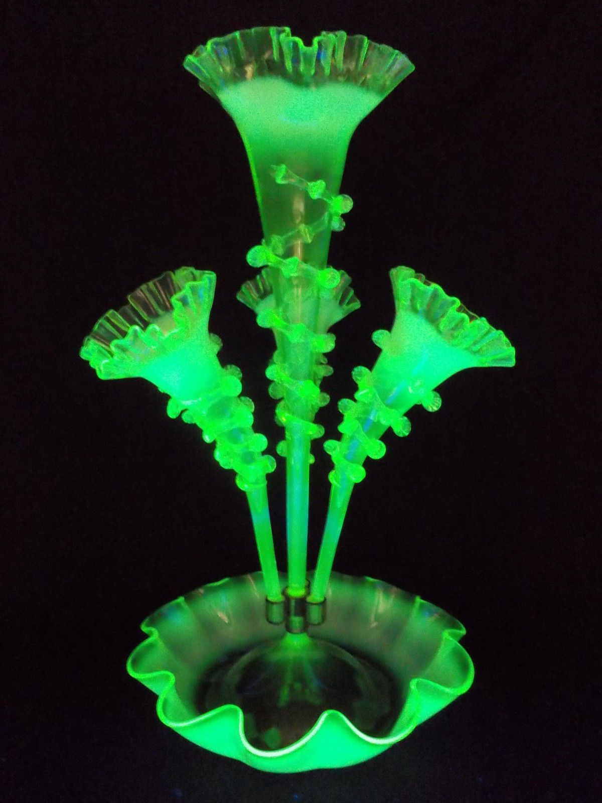 22 Lovable Fenton Uranium Glass Vase 2024 free download fenton uranium glass vase of epergne vaseline glass ic2b8c28flo glass artvaseline uranium pinterest within epergne vaseline glass ic2b8c28flo