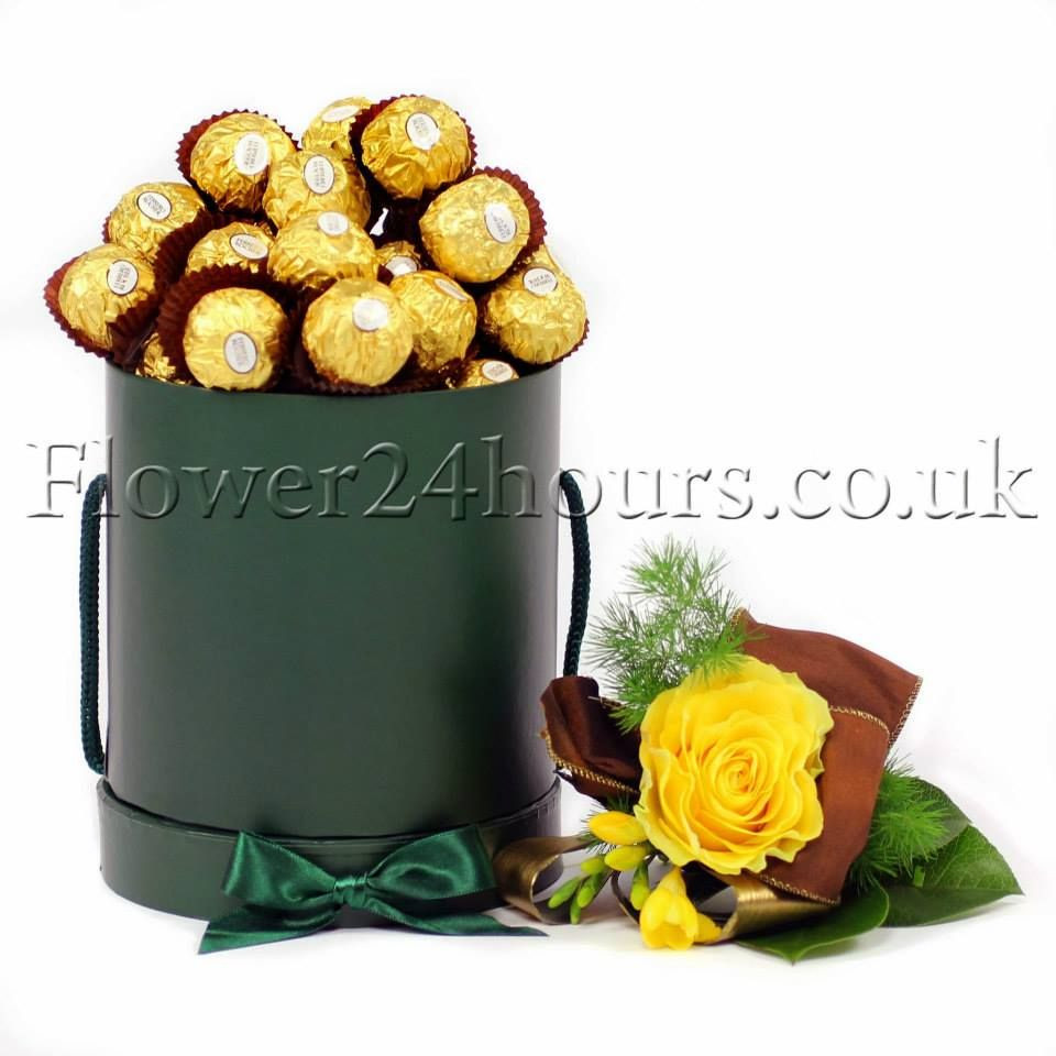 13 Lovable Flowers with Vase Delivery Uk 2024 free download flowers with vase delivery uk of rainy day flowers delivery in london uk gifts delivered online by for rainy day flowers delivery in london uk gifts delivered online by top florists london s