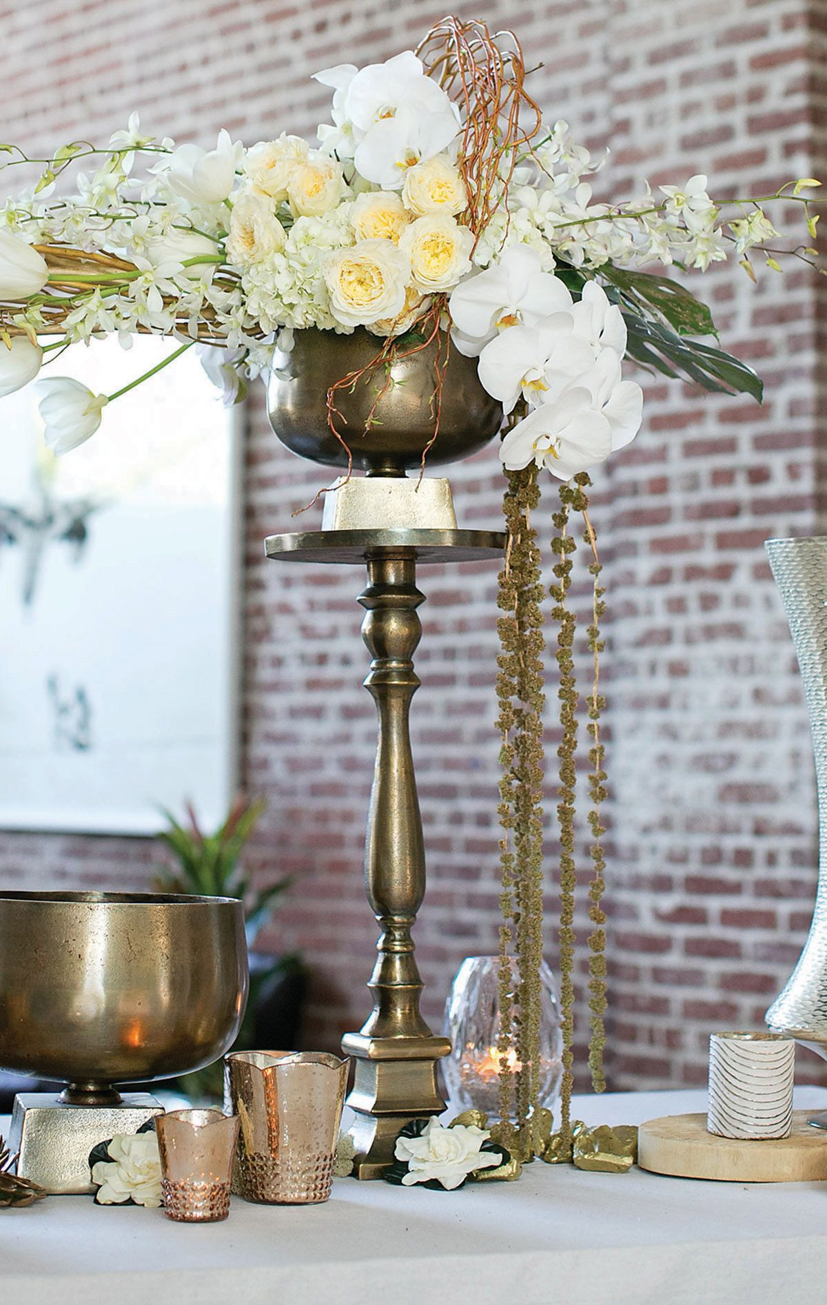 20 Great Gold Mercury Glass Trumpet Vase 2024 free download gold mercury glass trumpet vase of gold metal accent table reception wedding and weddings regarding 25 gold metal pedestal table