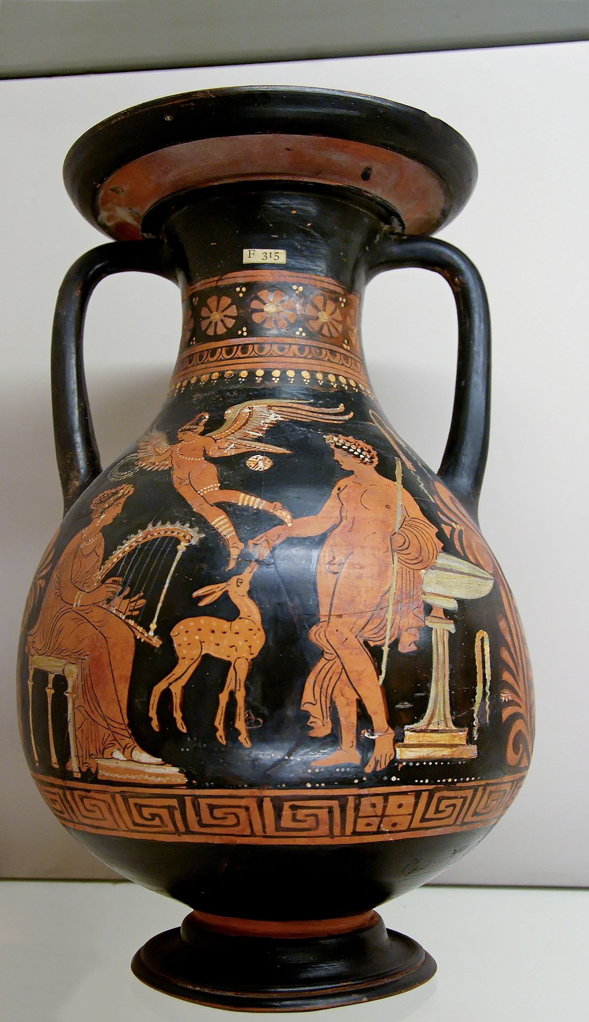 17 Wonderful Grecian Style Vases 2024 free download grecian style vases of apulian vase painting wikipedia with regard to 1200px pelike fawn bm f315