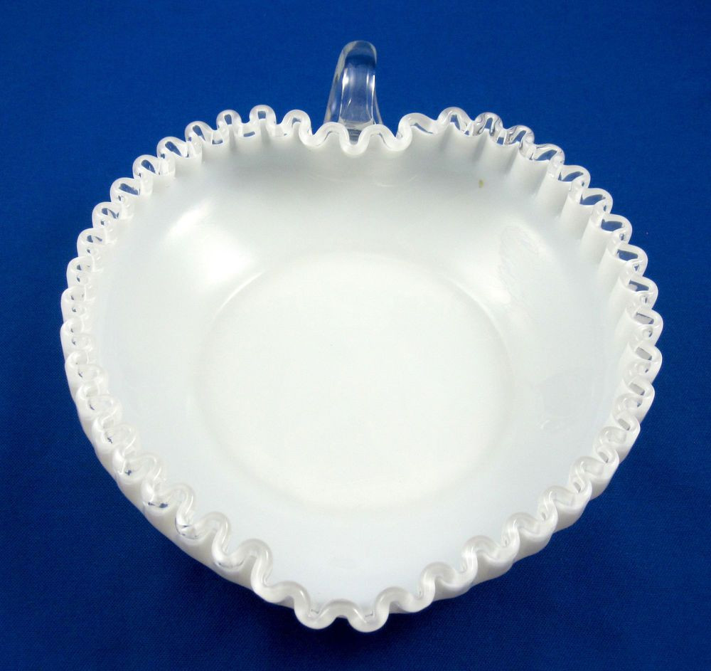 23 Popular Hoosier Glass Vase 4095 2024 free download hoosier glass vase 4095 of fenton silver crest heart shaped nappy candy dish with handle white intended for fenton silver crest heart shaped nappy candy dish with handle white milk glass fen