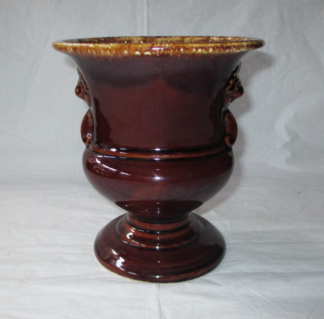 14 Fabulous Hull Usa Vase 2024 free download hull usa vase of vintage hull pottery 6 75 brown drip vase f64 lions head handles throughout previous