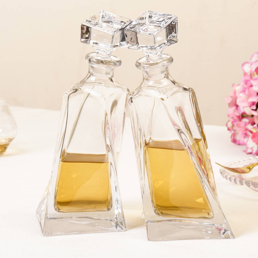 10 Stylish Hungarian Crystal Vase 2024 free download hungarian crystal vase of set of two luxury his and hers kissing decanters by dibor intended for set of two luxury his and hers kissing decanters