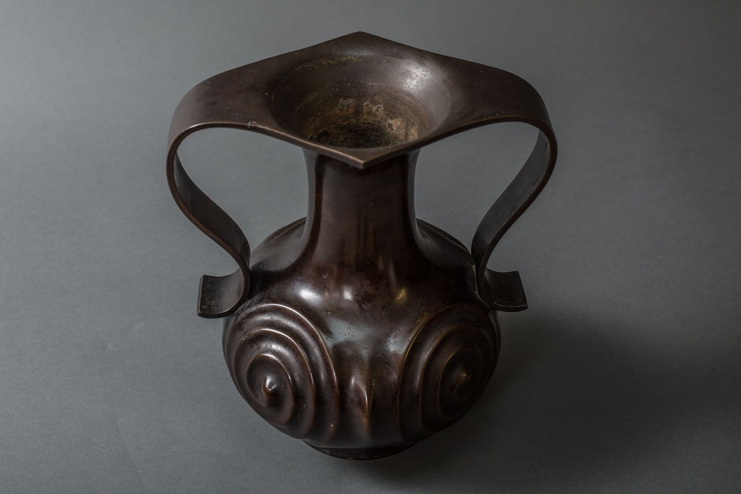 28 Stylish Japanese Bronze Vase 2024 free download japanese bronze vase of bronze vase with archaic swirl design and large handles naga with regard to bronze vase with archaic swirl design and large handles naga antiques