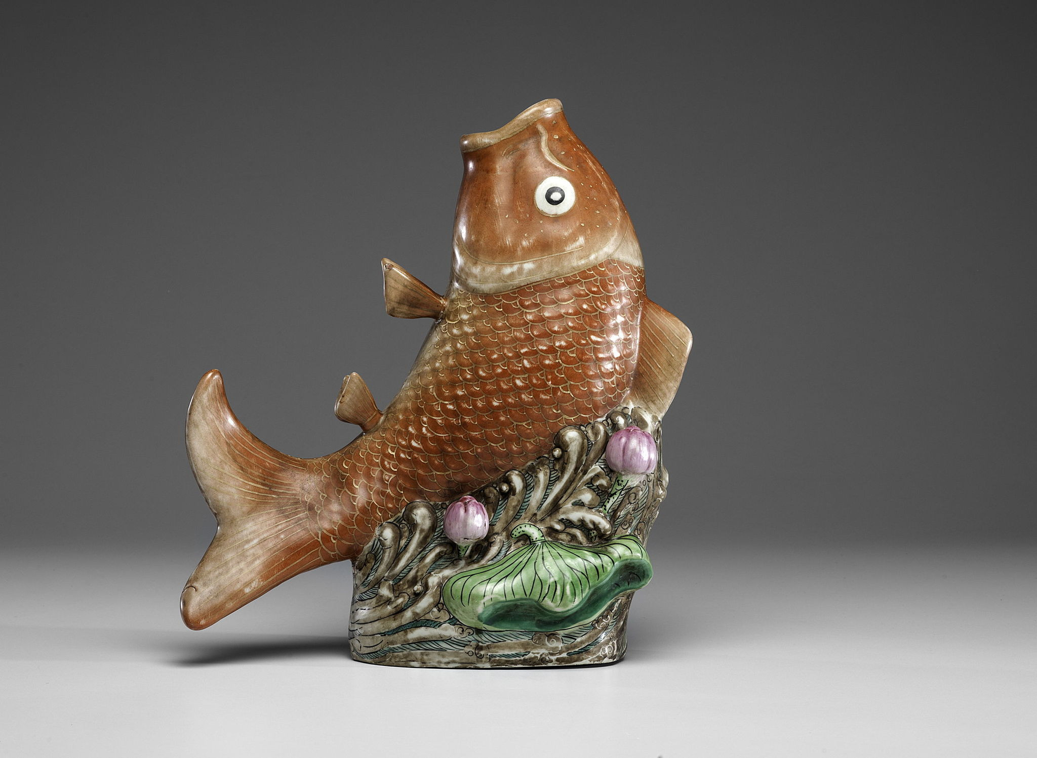 26 Popular Koi Fish Vase 2024 free download koi fish vase of fish vases www topsimages com regarding theres a fish story behind this antique vase jpg 2048x1498 fish vases