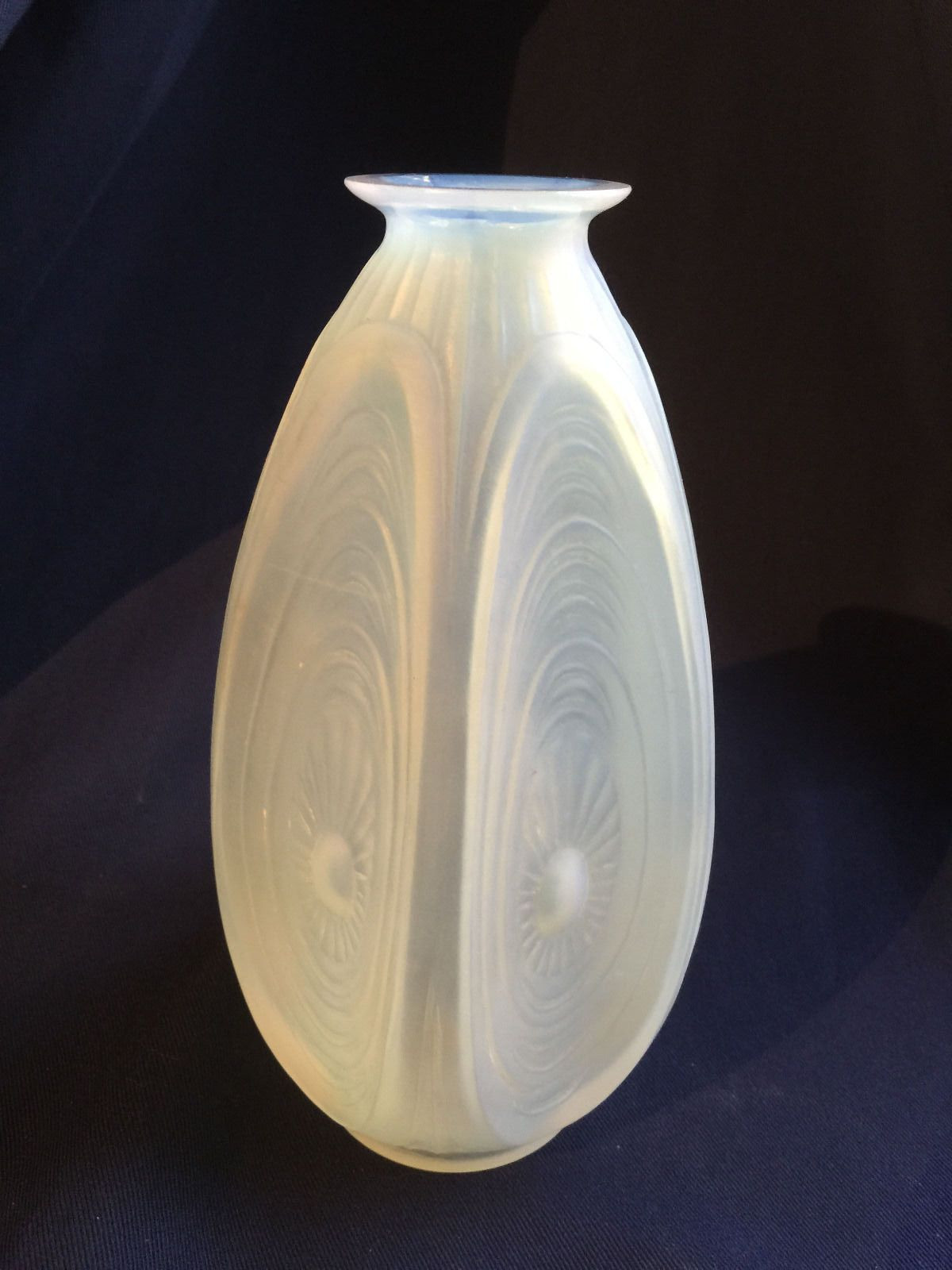 16 Wonderful Lalique Vase with Doves 2024 free download lalique vase with doves of rare vase art daco 6 pirogues sabino era daum galle lalique pertaining to vase de sabino en verre opalescent art daco 1930 signa sous la base fr picclick