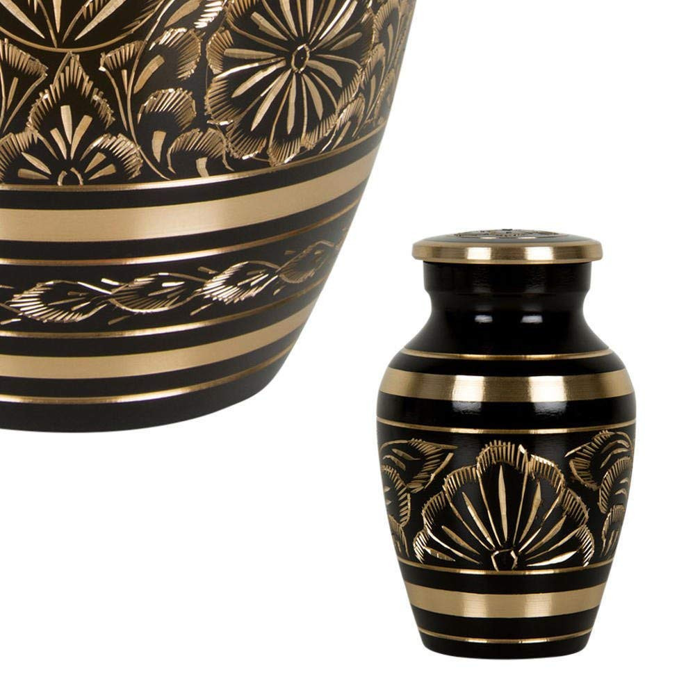 30 Stylish Large Ceramic Vases and Urns 2024 free download large ceramic vases and urns of amazon com perfect memorials gee motif keepsake cremation urn home inside amazon com perfect memorials gee motif keepsake cremation urn home kitchen