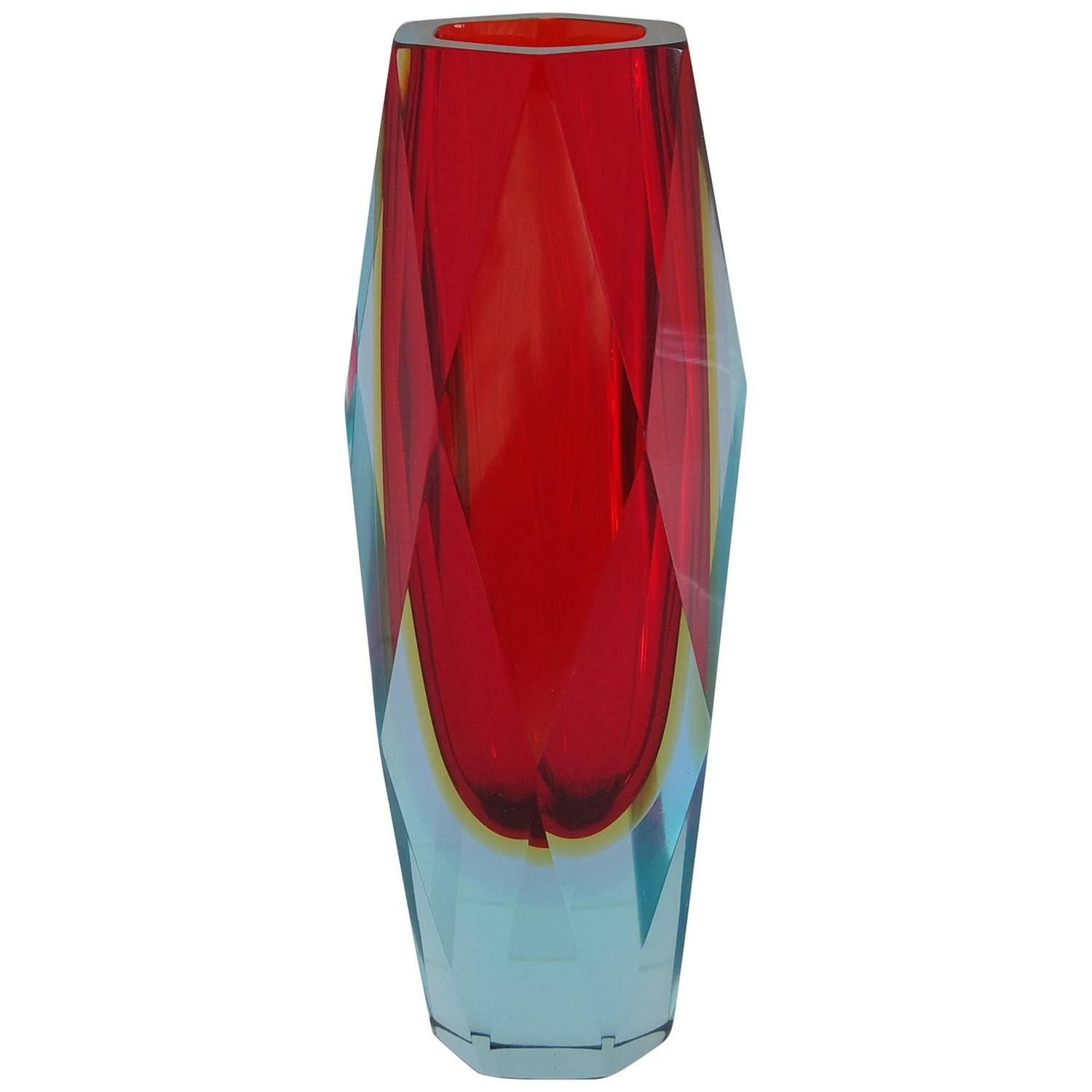 18 Amazing Large Red Glass Vase 2024 free download large red glass vase of italian murano glass red sommerso faceted vase by mandruzzato with cbf7eb5c1906fd14ce2e94a9bb788f26