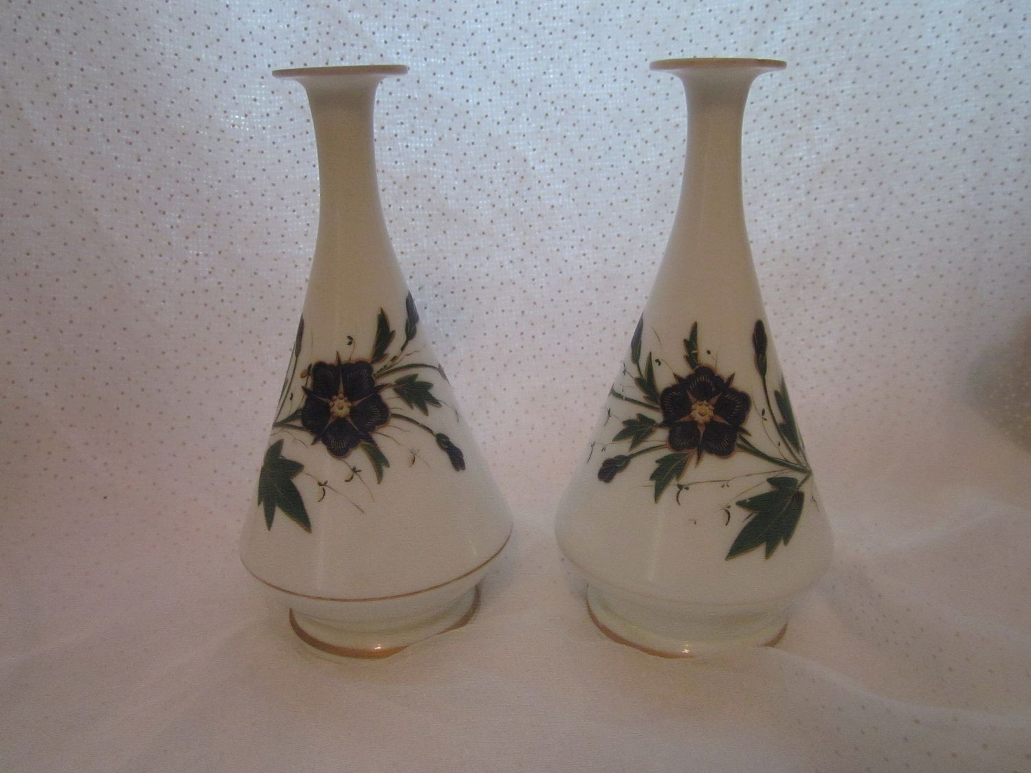 19 Recommended Lenox Small Vase 2024 free download lenox small vase of vintage milk glass vases with handpainted blue flowers bud vase lot throughout pair of shabby sweet vintage milk glass vases hand painted blue flowers by mendozamvintage 