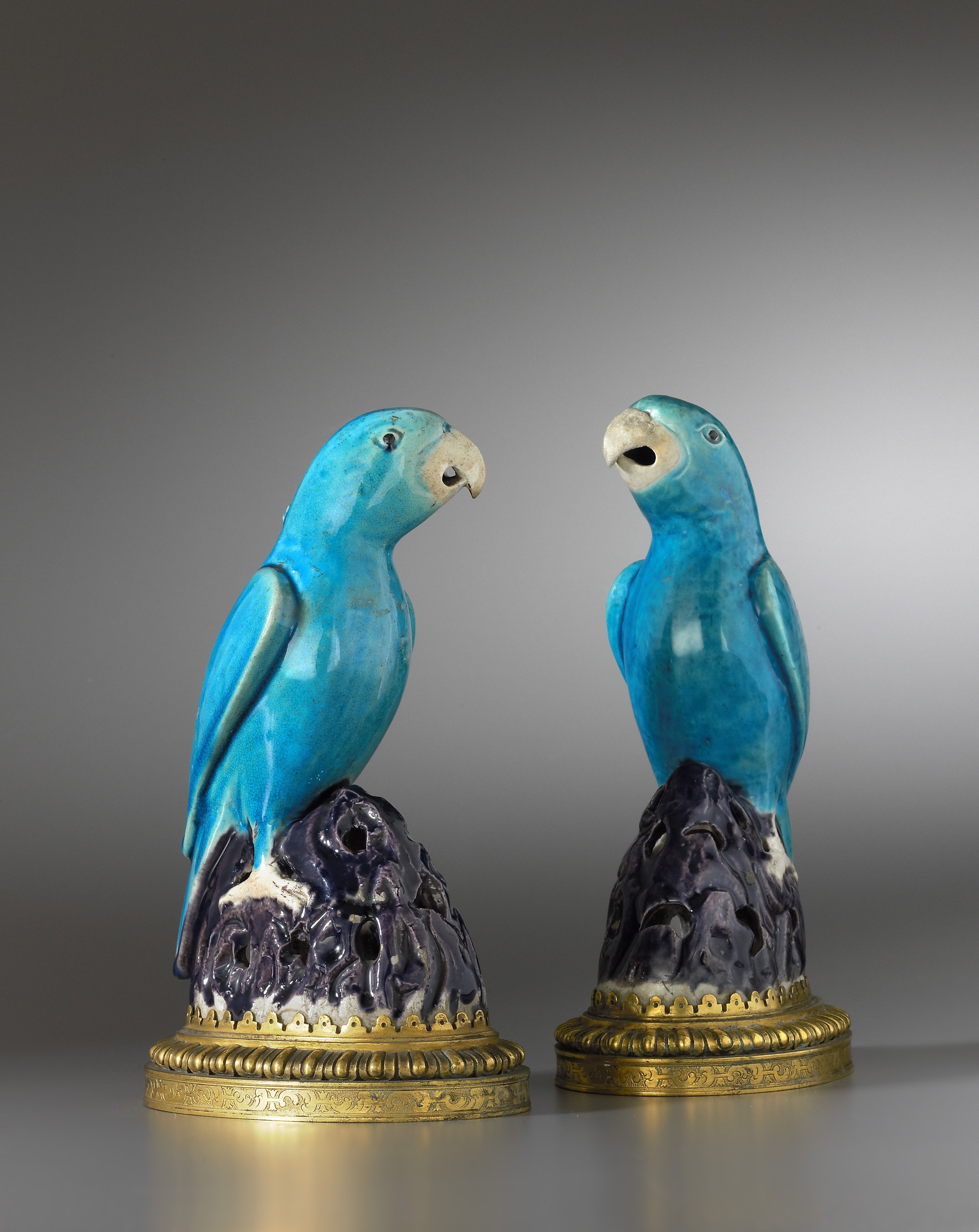 21 Great Love Bird Vase 2024 free download love bird vase of unknown a pair of ragence kangxi parrots the porcelain parrots in a pair of ragence kangxi parrots