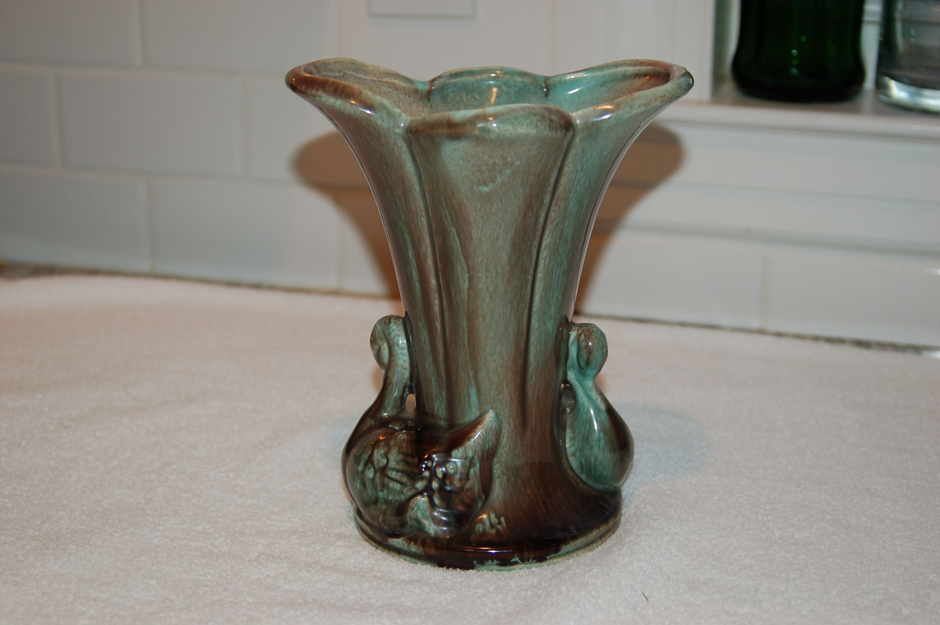 10 Stunning Mccoy Turquoise Vase 2024 free download mccoy turquoise vase of gonder swans pottery pinterest swans and pottery intended for gonder swans