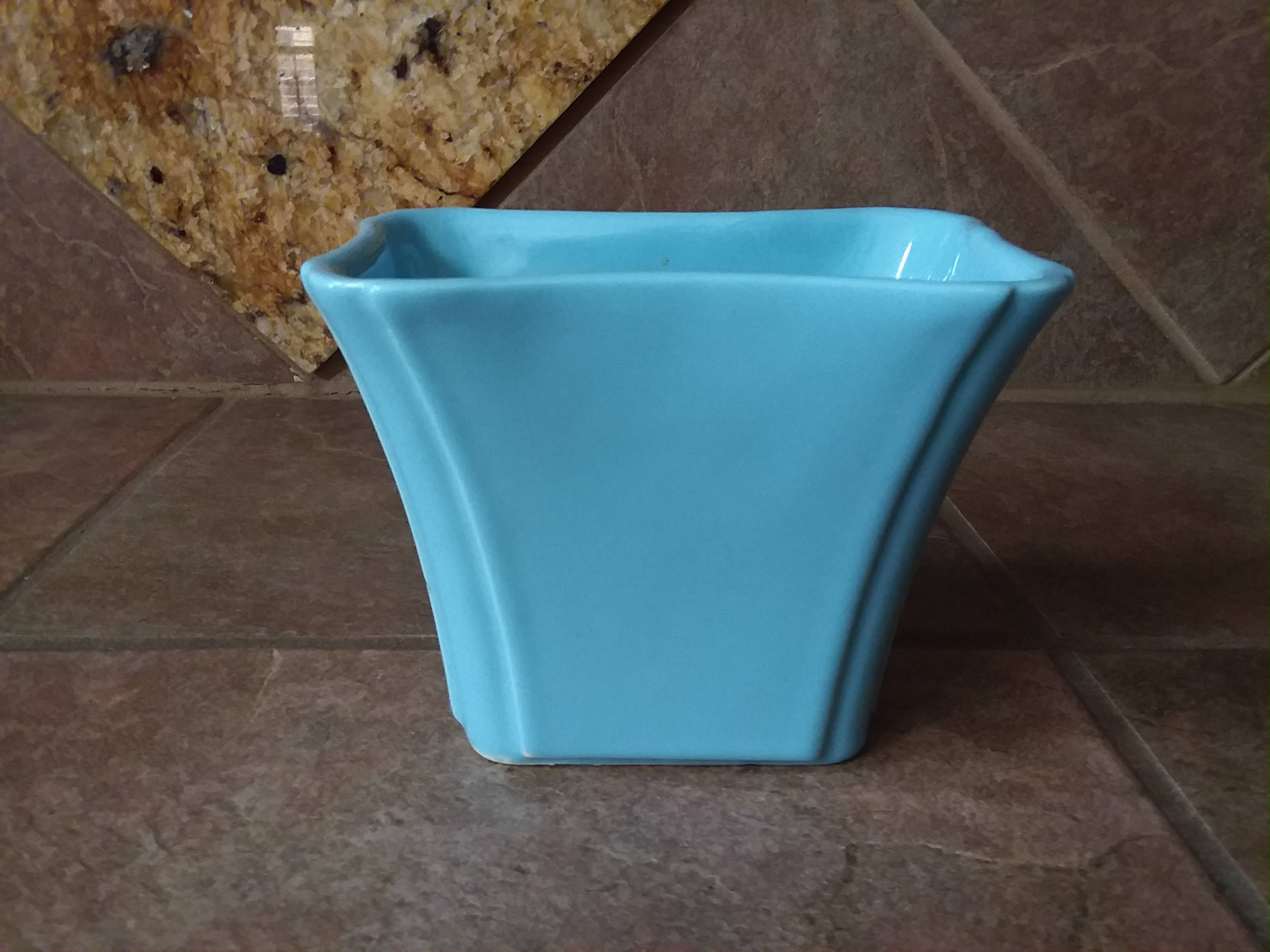 10 Stunning Mccoy Turquoise Vase 2024 free download mccoy turquoise vase of vintage alamo pottery company vitreous china periwinkle blue in dc29fc294c28ezoom