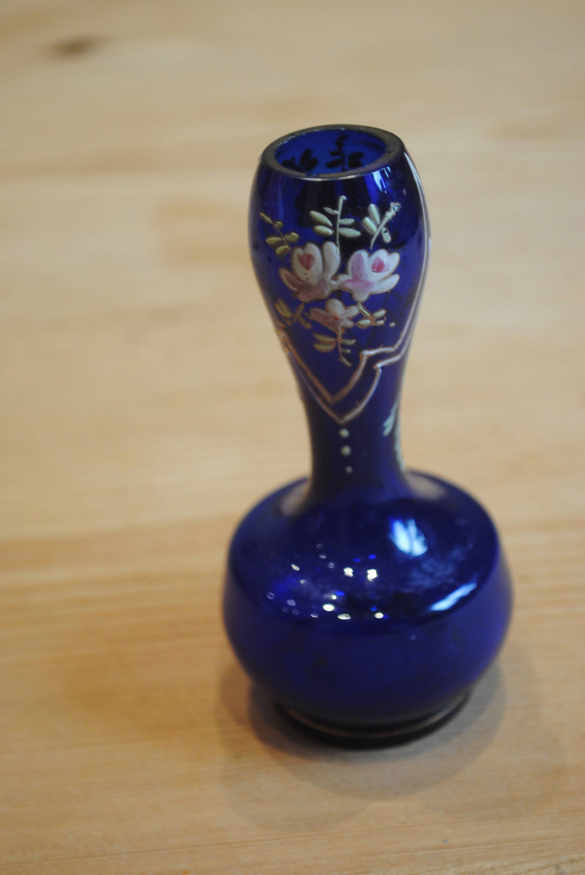 19 Famous Milk Glass Bud Vase 2024 free download milk glass bud vase of venetain glass bud vase in cobalt with hand painted flowers and for glass ac2b7 vintage bohemian cobalt blue glass bud vase with gilt hand painted flowers