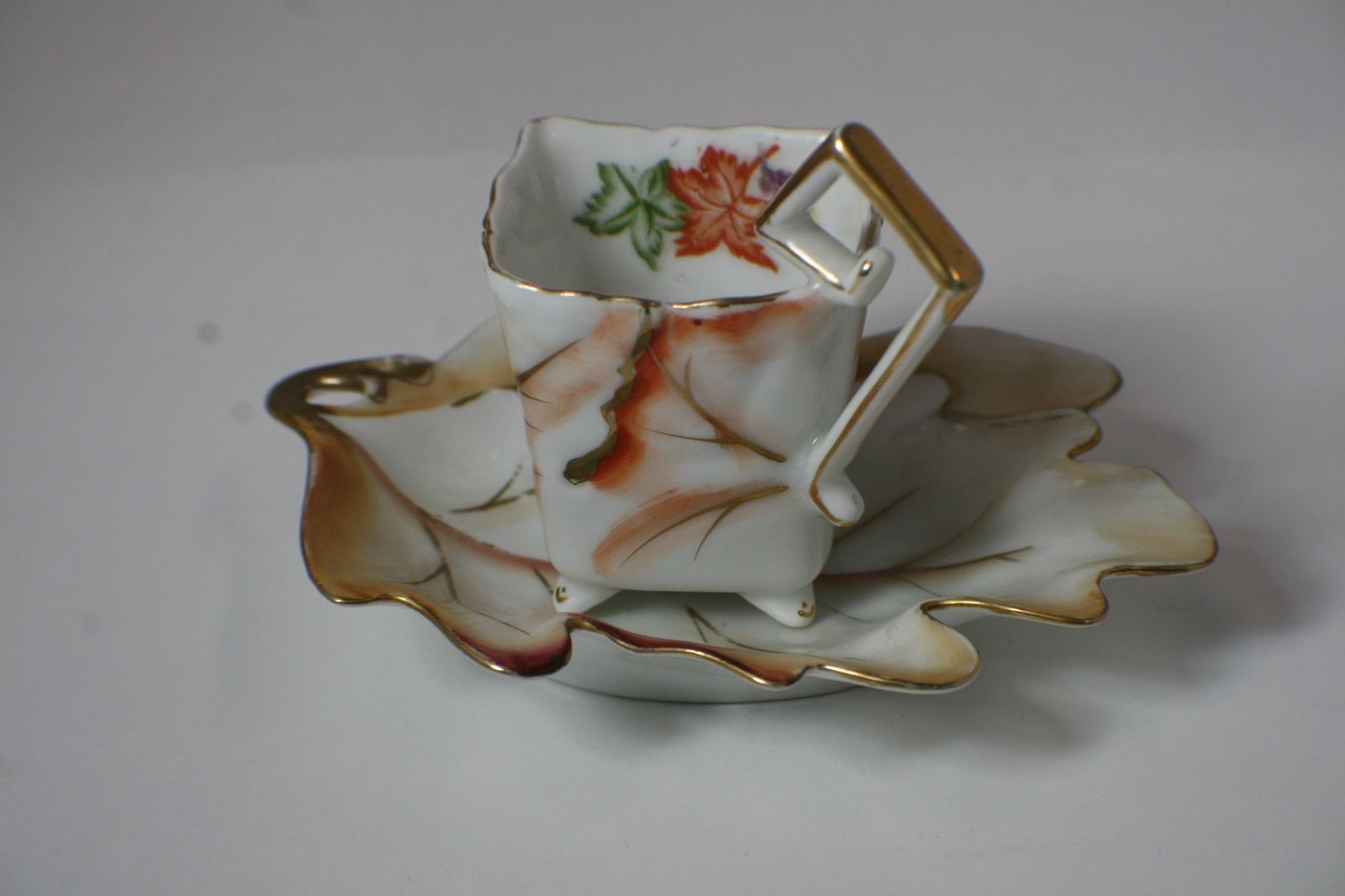 22 Perfect Occupied Japan Vase Prices 2024 free download occupied japan vase prices of ucagco made in occupied japan demitasse and saucer leaf design in occupied japan collectibles ebay