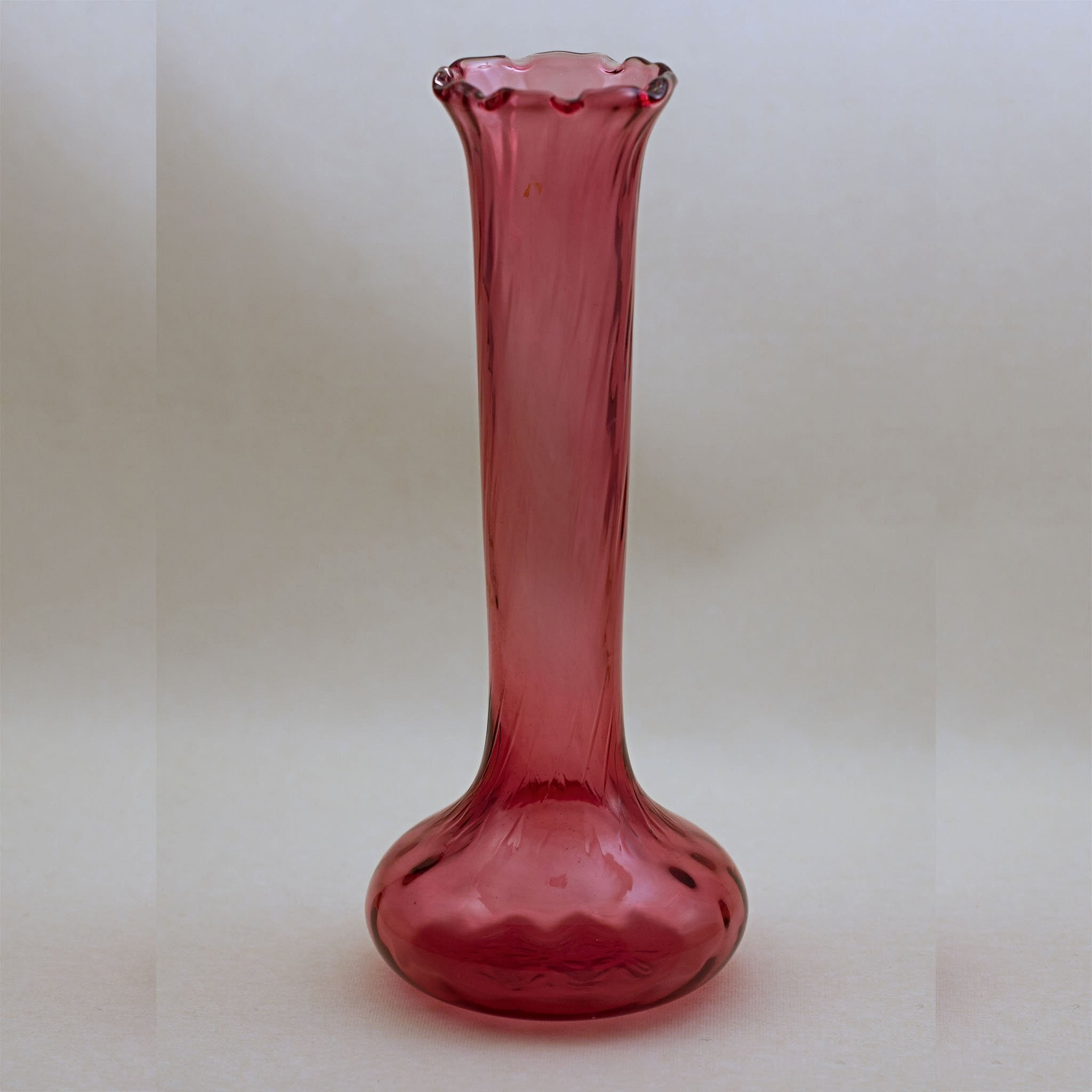 26 Amazing Pilgrim Glass Vase 2024 free download pilgrim glass vase of pilgrim cranberry glass bud vase with crimped edge circa 1980 the inside cranberry pilgrim glass bud vase