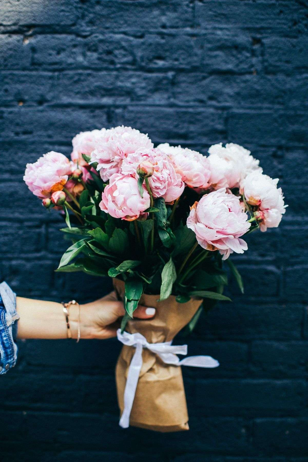 10 Wonderful Pink Peonies In Glass Vase 2024 free download pink peonies in glass vase of pink peonies and a classic white summer dress inspiration of flower with pink peonies and a classic white summer dress inspiration of flower bouquet ideas