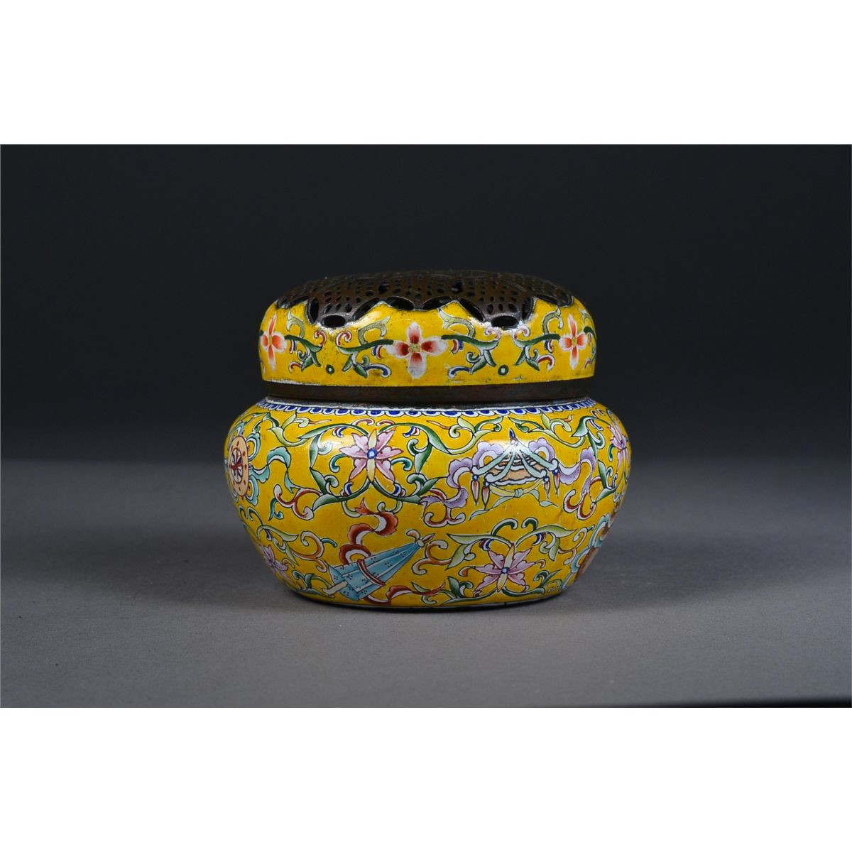 14 Popular Qianlong Vase Price 2024 free download qianlong vase price of chinese bronze cloisonne jar qianlong mk for 11502243 1