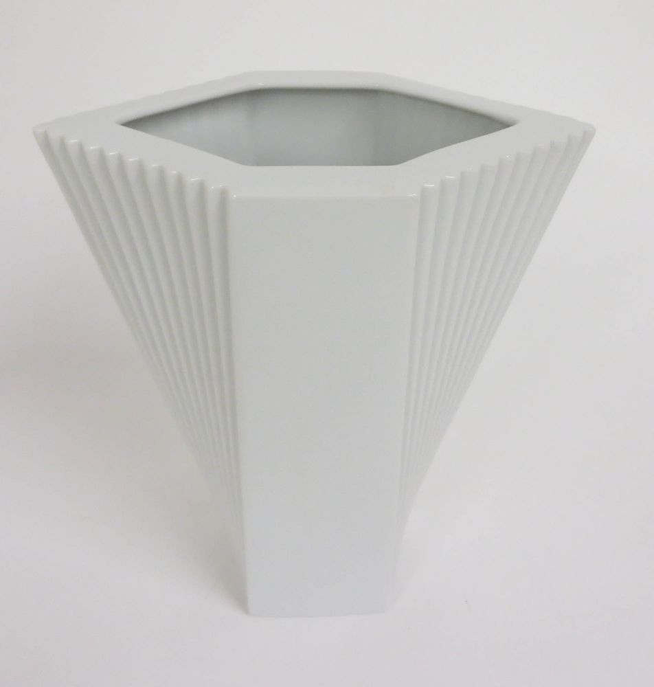 30 Fabulous Rosenthal White Vase 2024 free download rosenthal white vase of details zu vase 18 cm tri turn weiac29f von rosenthal rosenthal within vase rosenthal sami wirkkala weiss 18 cm