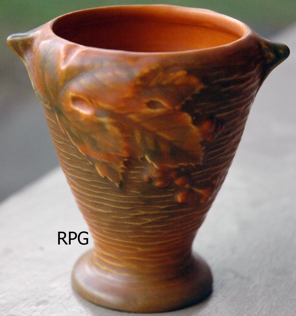 10 Fabulous Roseville Double Bud Vase 2024 free download roseville double bud vase of roseville pottery price guide bushberry images with regard to 28 4 vase