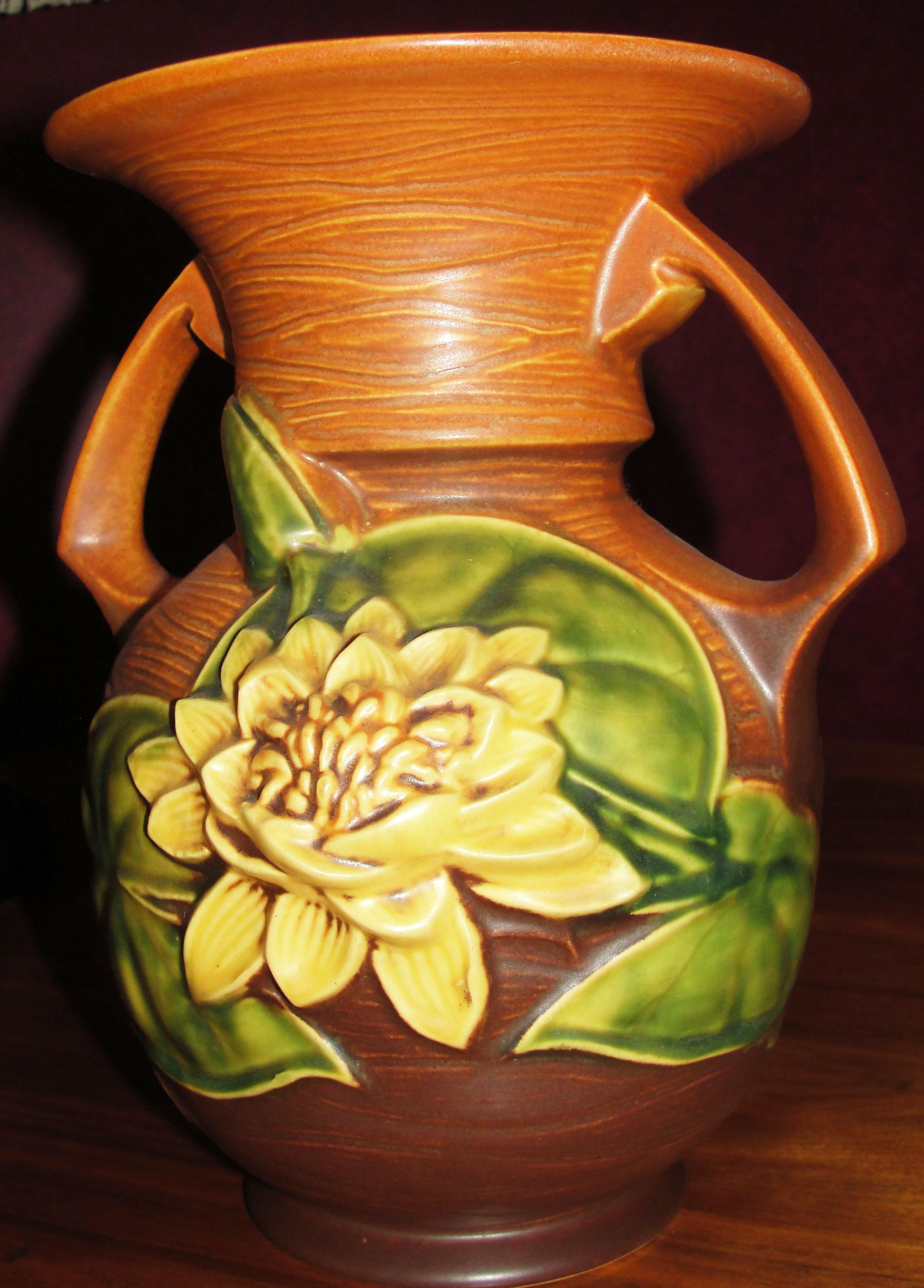 29 attractive Roseville Pottery Dogwood Vase 2024 free download roseville pottery dogwood vase of roseville water lily 79 9 vintage glassware and pottery pertaining to roseville water lily 79 9