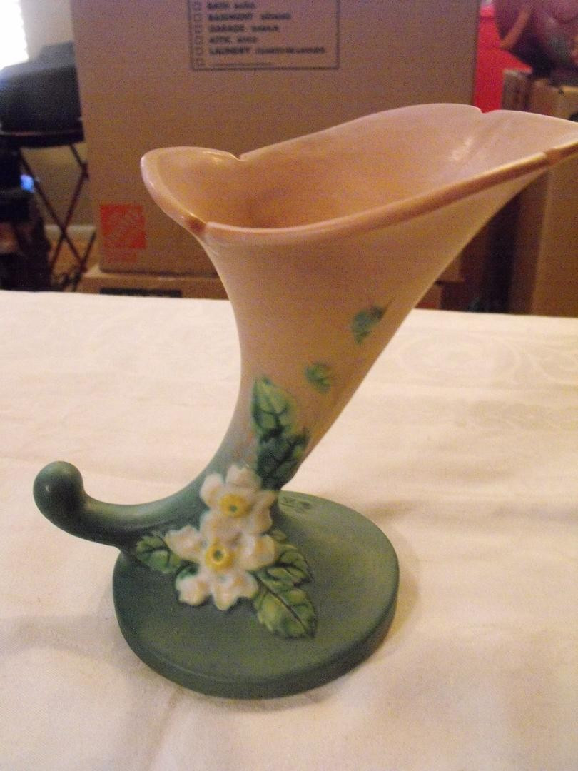 24 Wonderful Roseville Pottery Green Vase 2024 free download roseville pottery green vase of vintage roseville pottery white rose cornucopia vase no 144 8 super within vintage roseville pottery white rose cornucopia vase no 144 8 super nice 1760516962