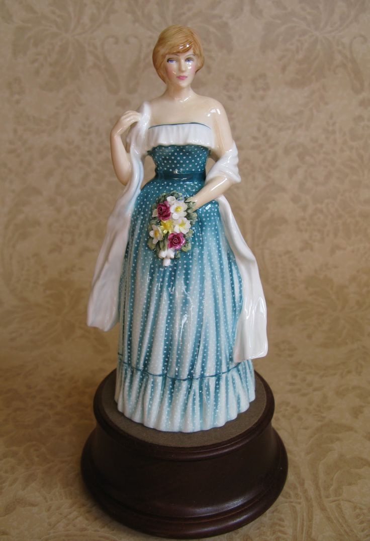 25 Stylish Royal Doulton Juliet Vase 2024 free download royal doulton juliet vase of 147 best royal doulton figurines images on pinterest throughout royal doulton princess diana figurine