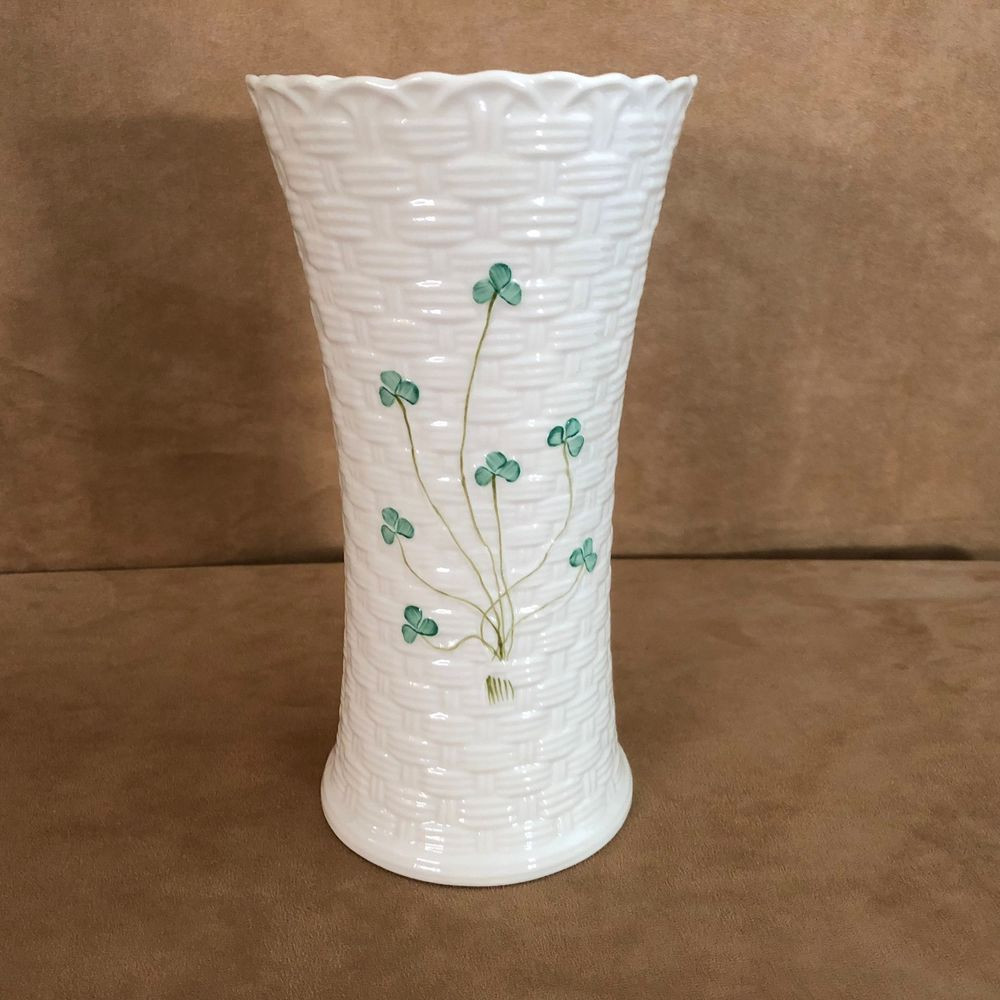 24 Fashionable Shannon Crystal Vase Ireland 2024 free download shannon crystal vase ireland of 10 belleek ireland china millennium 2000 colleen shamrock clover with regard to 10 belleek ireland china millennium 2000 colleen shamrock clover flower vase b